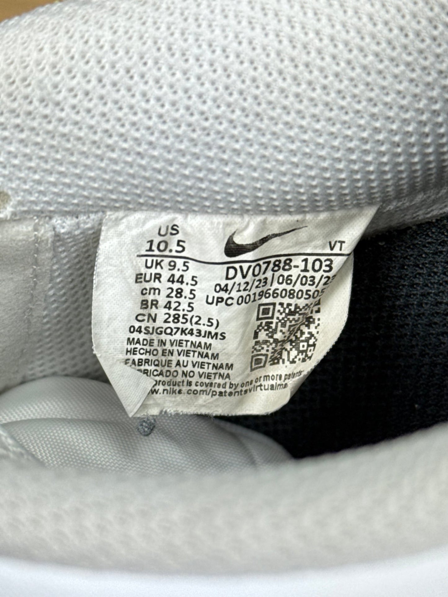Nike Air Force 1 Low (44.5)