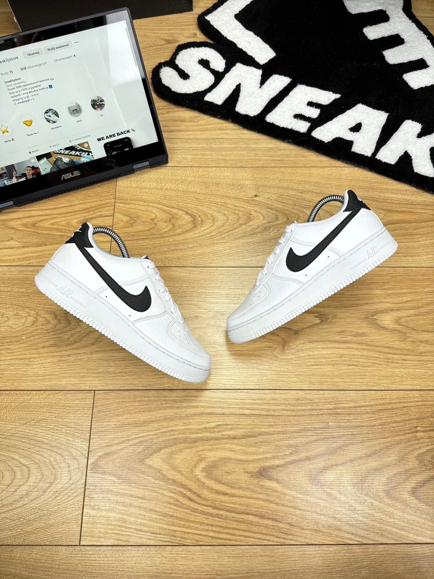 Nike Air Force 1 Low (37.5)