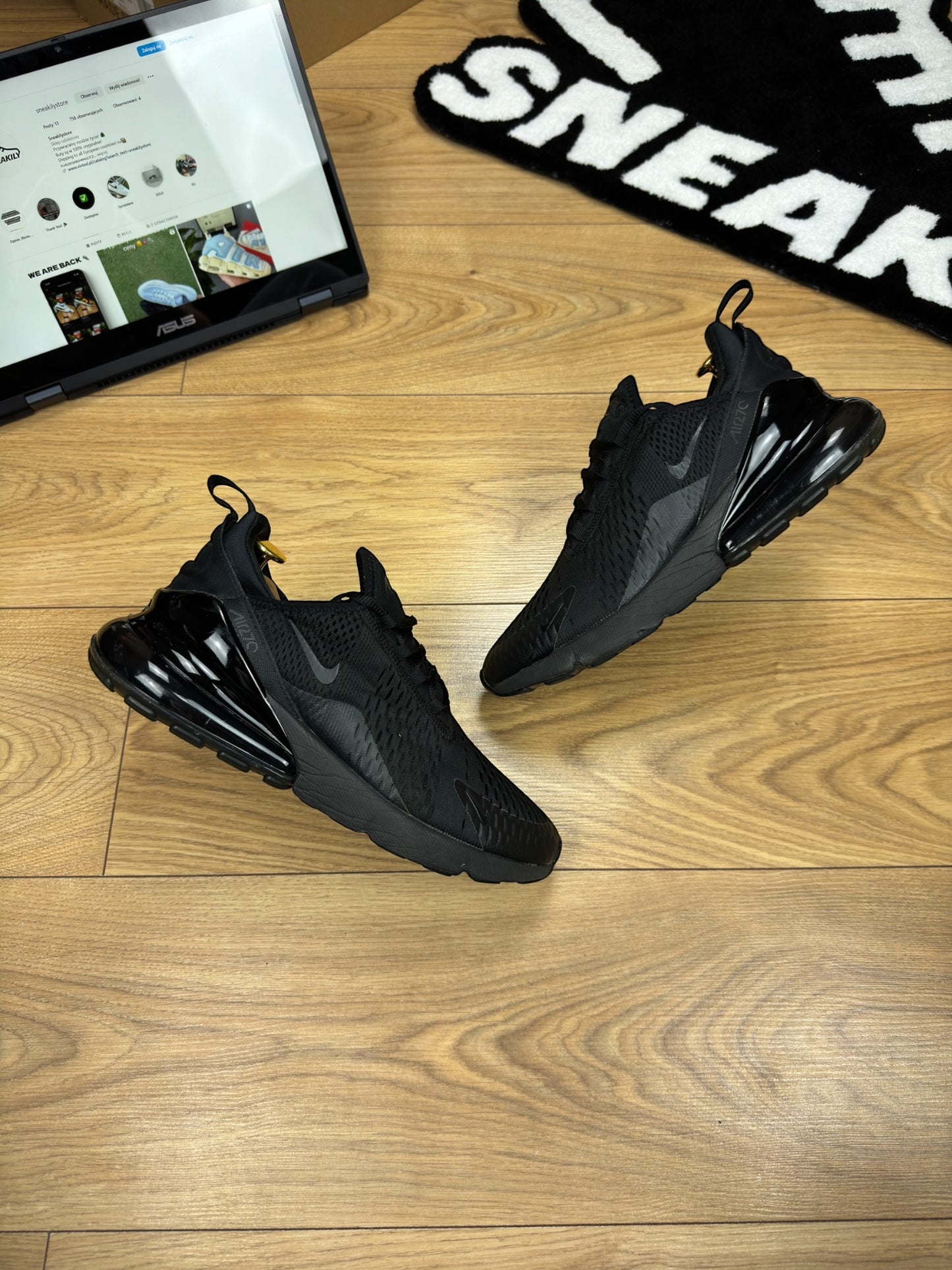 Nike Air Max 270 (42.5)