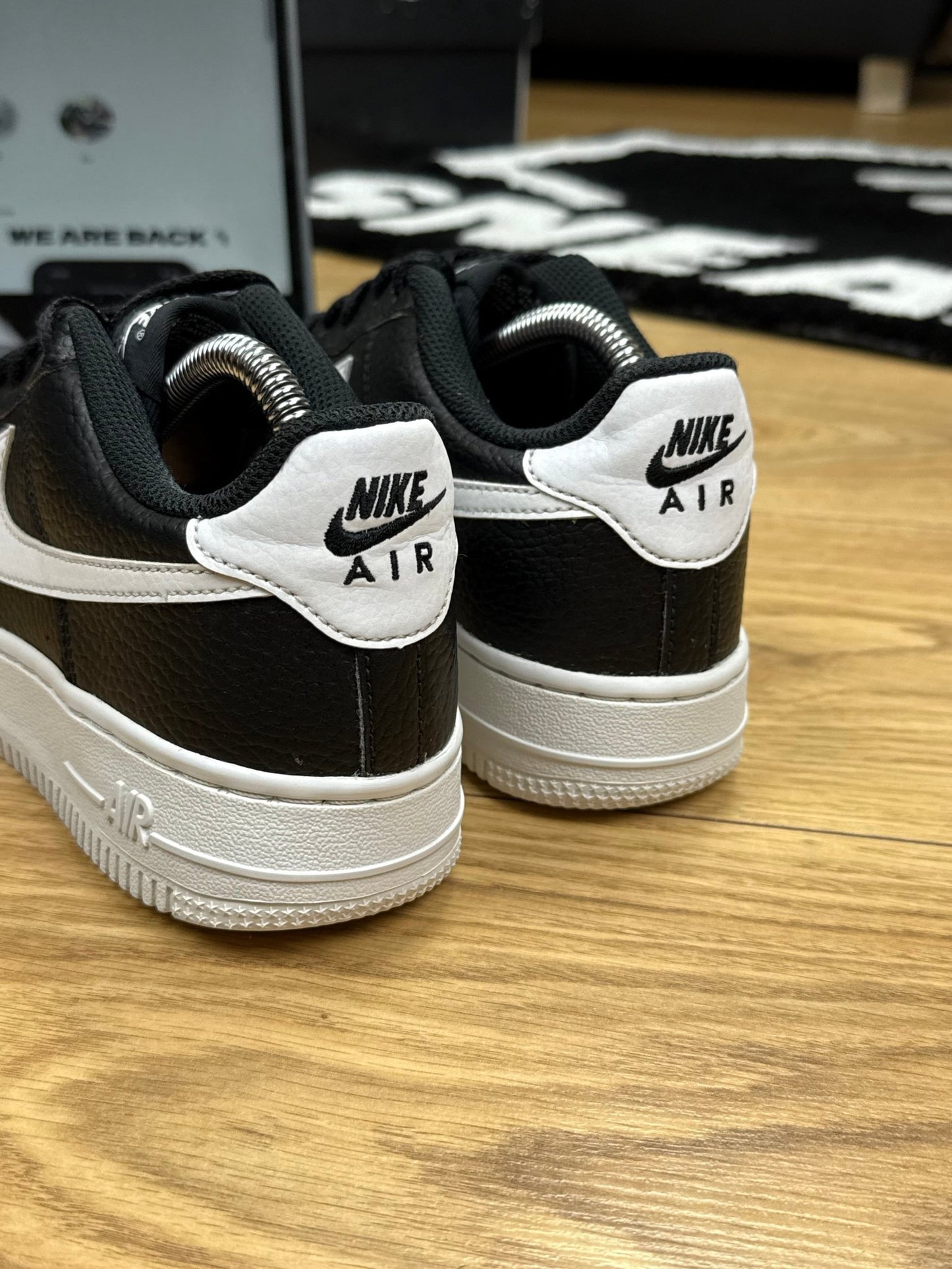 Nike Air Force 1 Low (36.5)