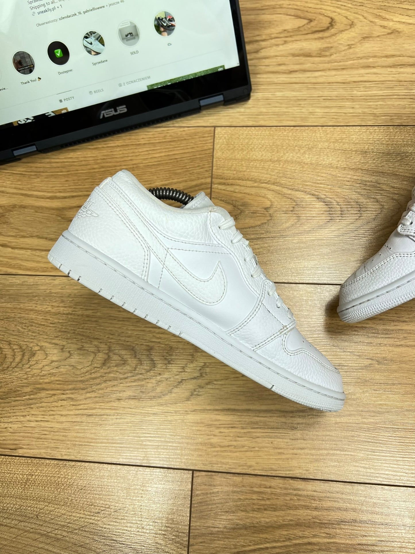Nike Air Jordan 1 Low (42)