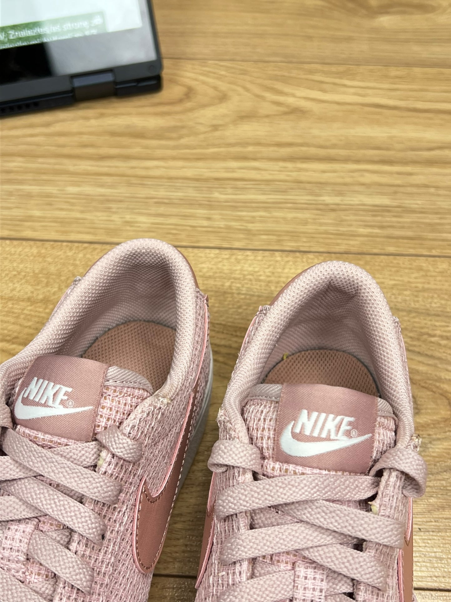 Nike Blazer Low Platform (40)