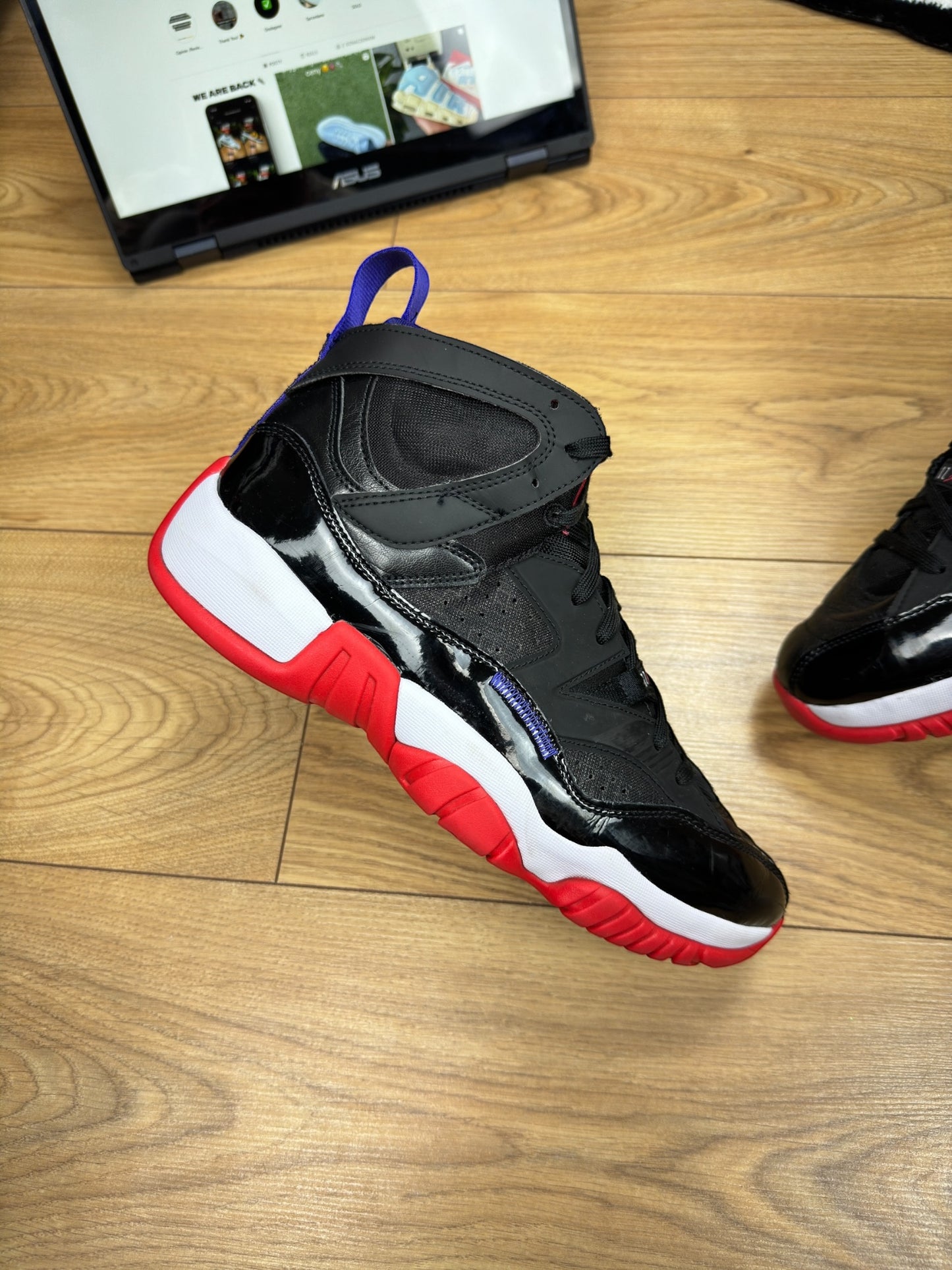 Nike Air Jordan Jumpman Two Trey (44)