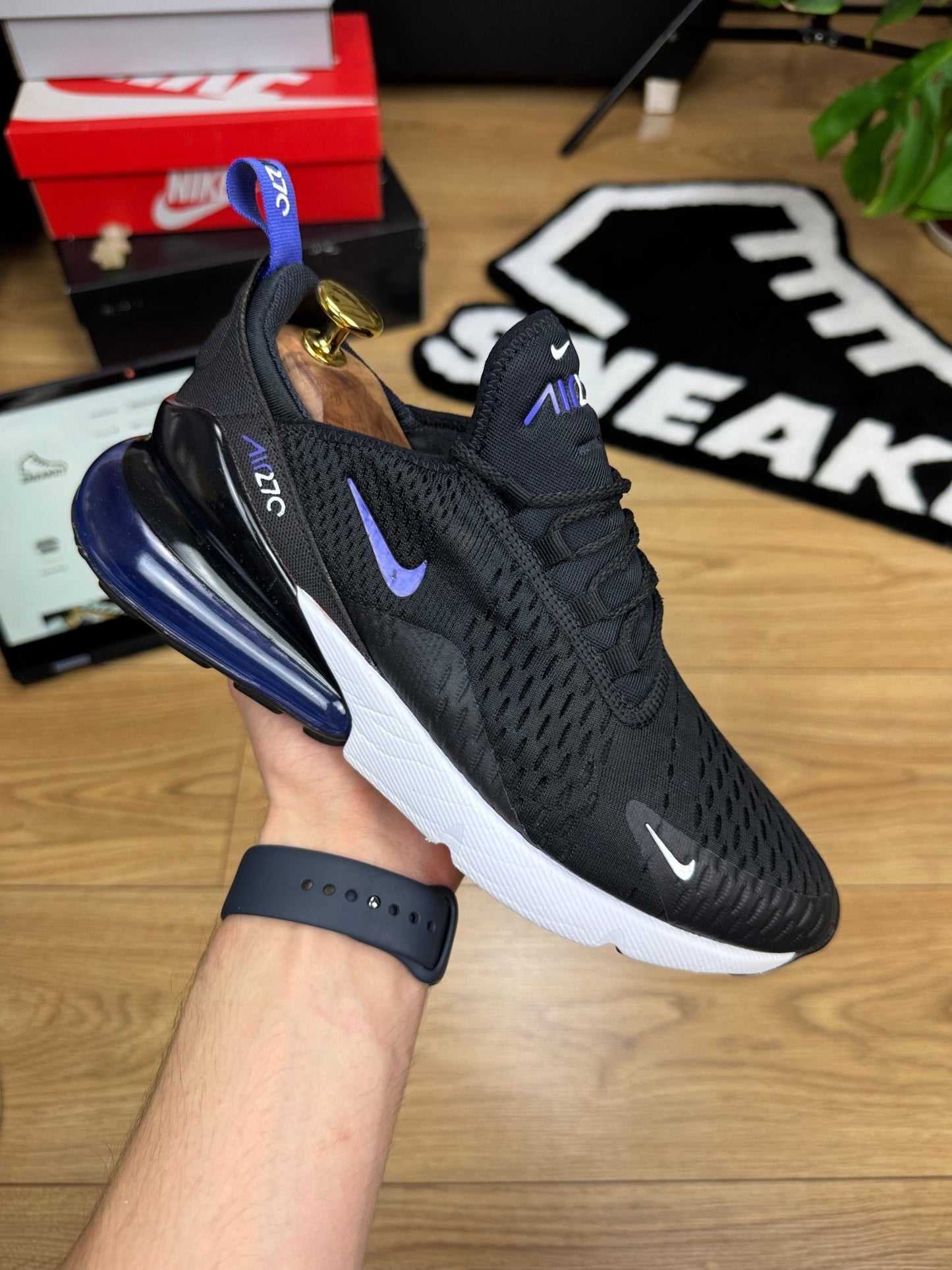 Nike Air Max 270 (40)
