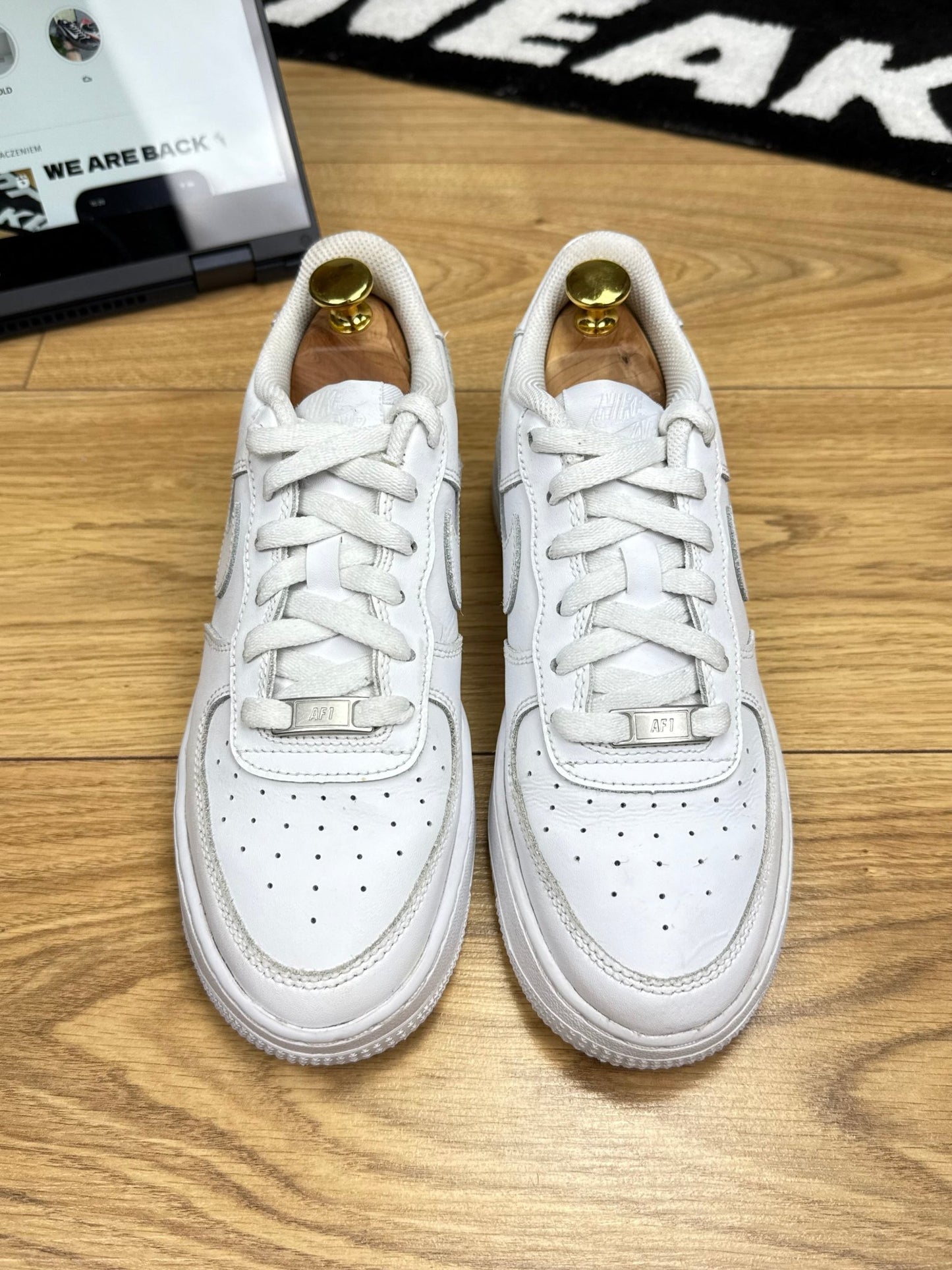 Nike Air Force 1 Low (38.5)