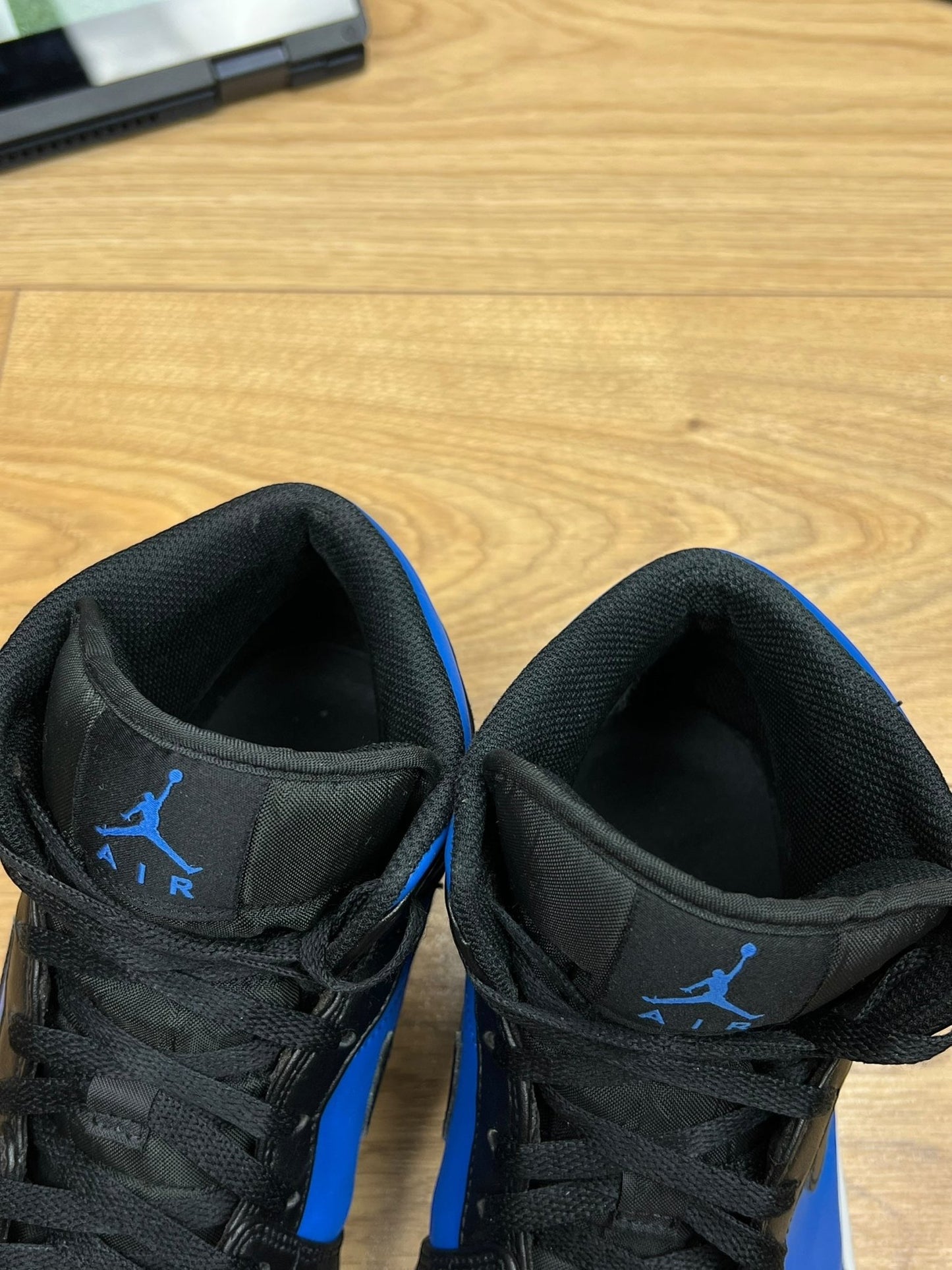 Nike Air Jordan 1 Mid (44)