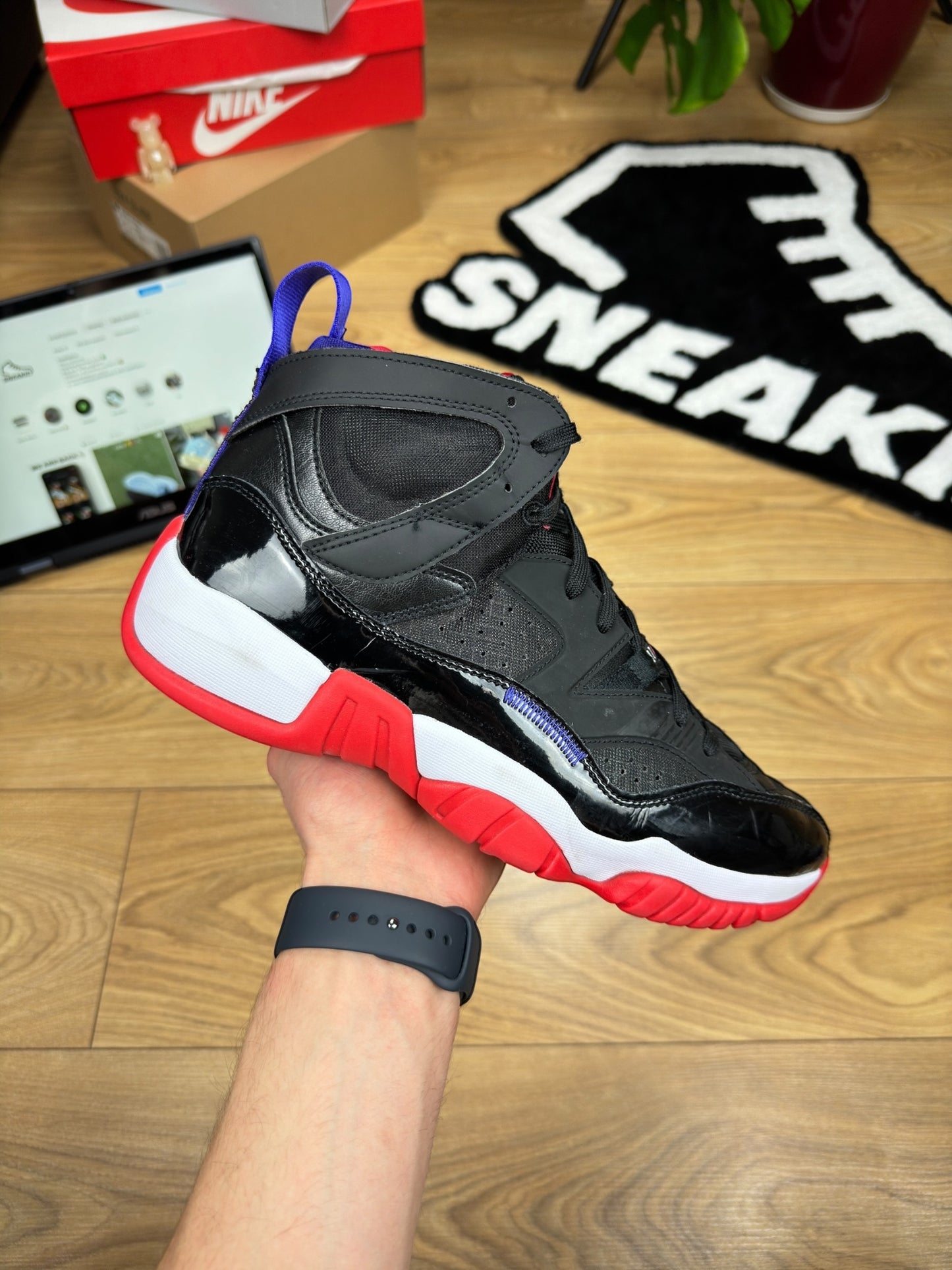 Nike Air Jordan Jumpman Two Trey (44)