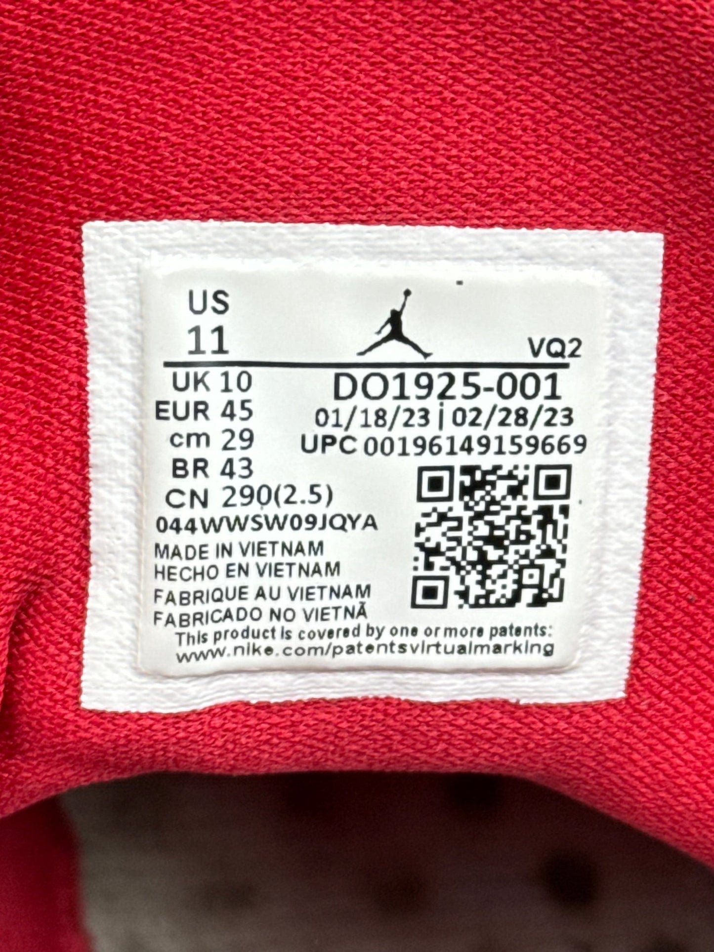 Nike Air Jordan Jumpman Two Trey (45)