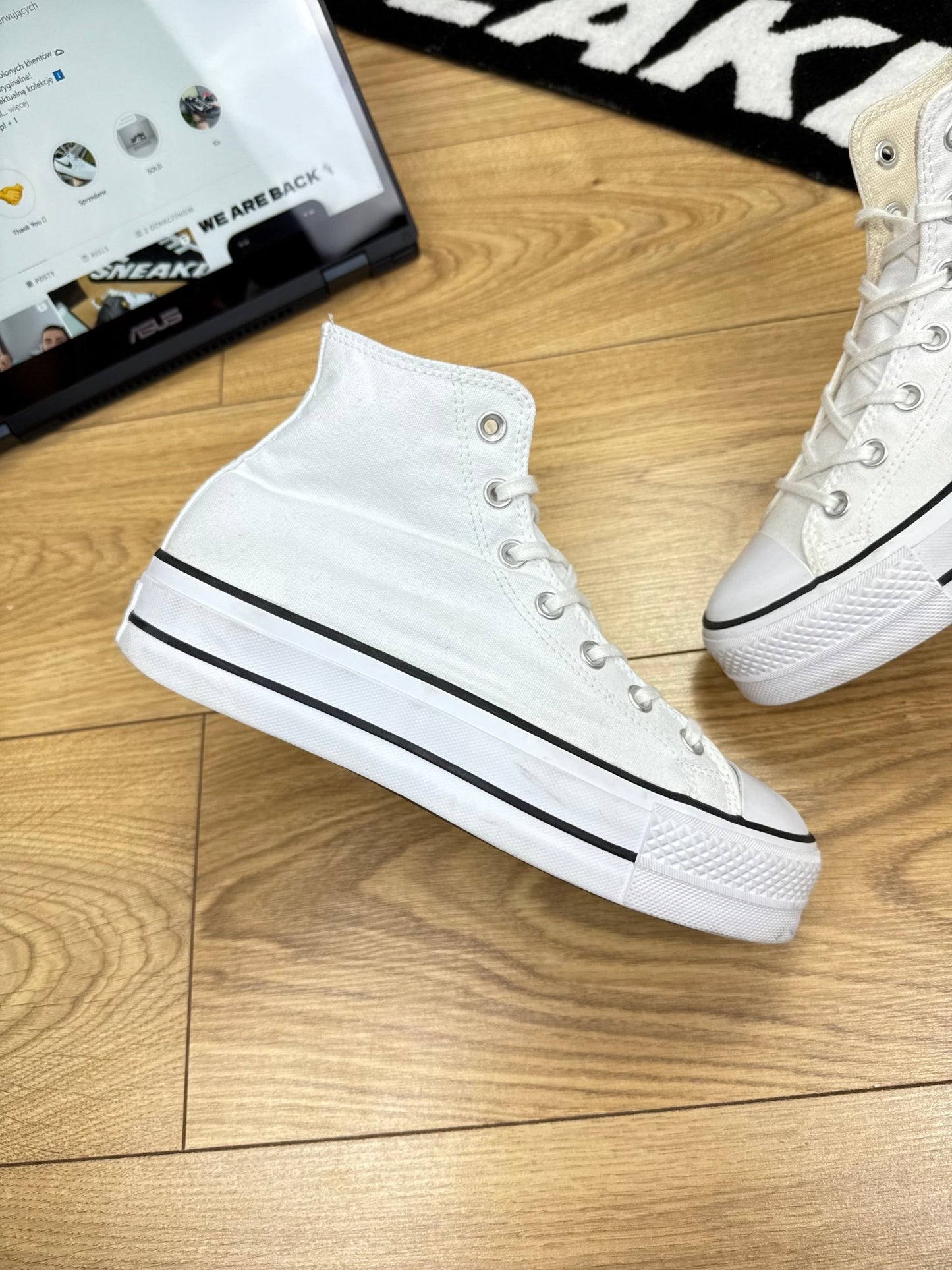 Converse Chuck Taylor High Platform (39.5)