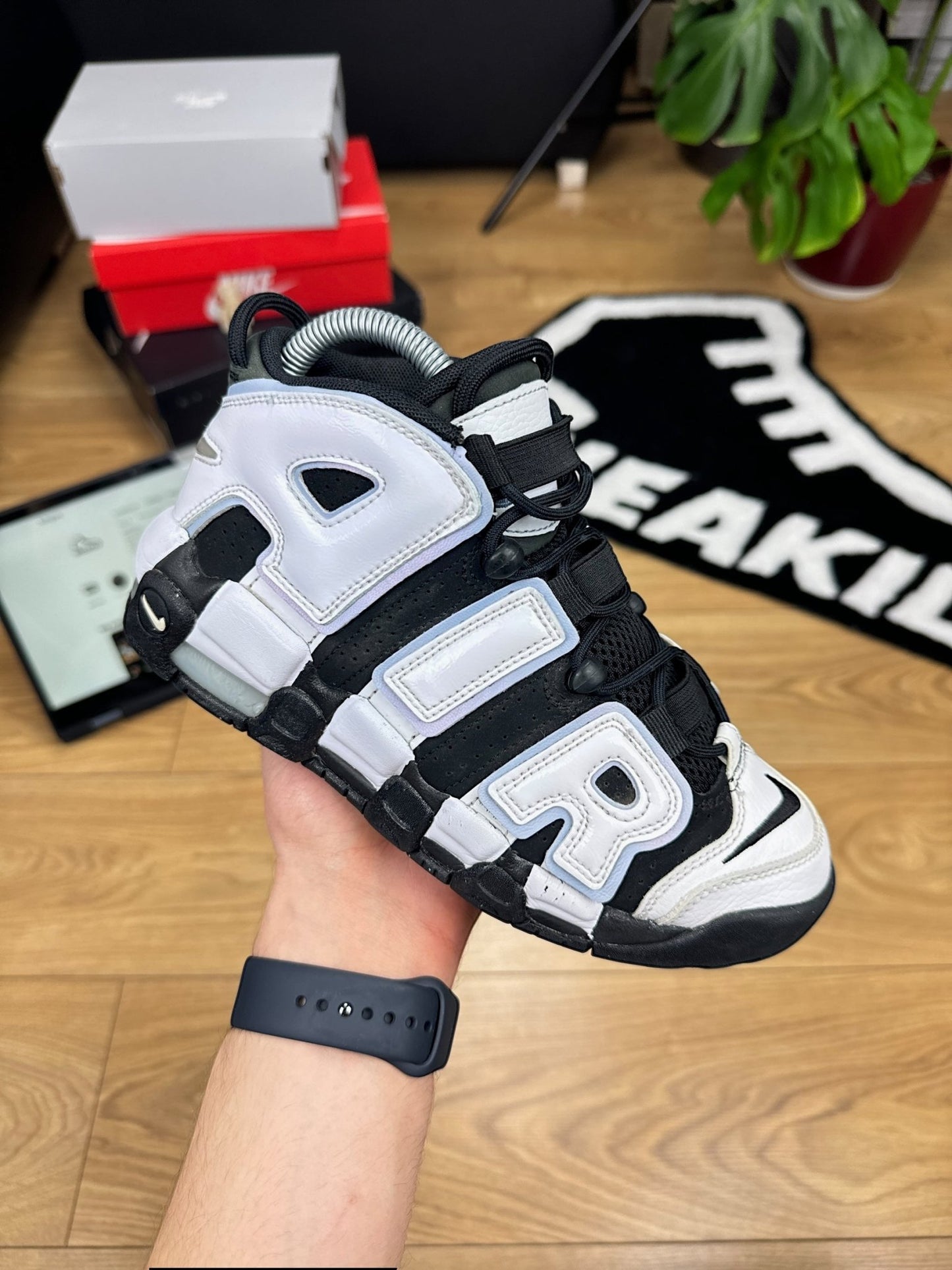 Nike Air More Uptempo 96 (36.5)