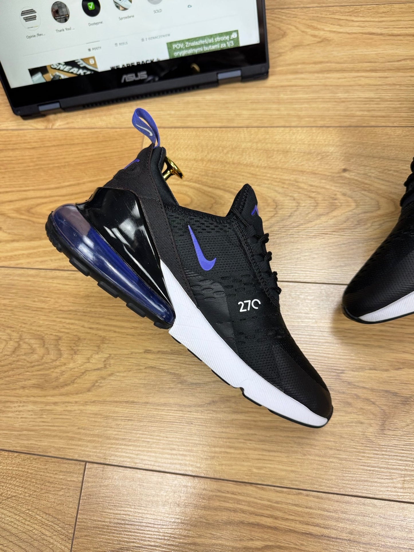 Nike Air Max 270 (40)