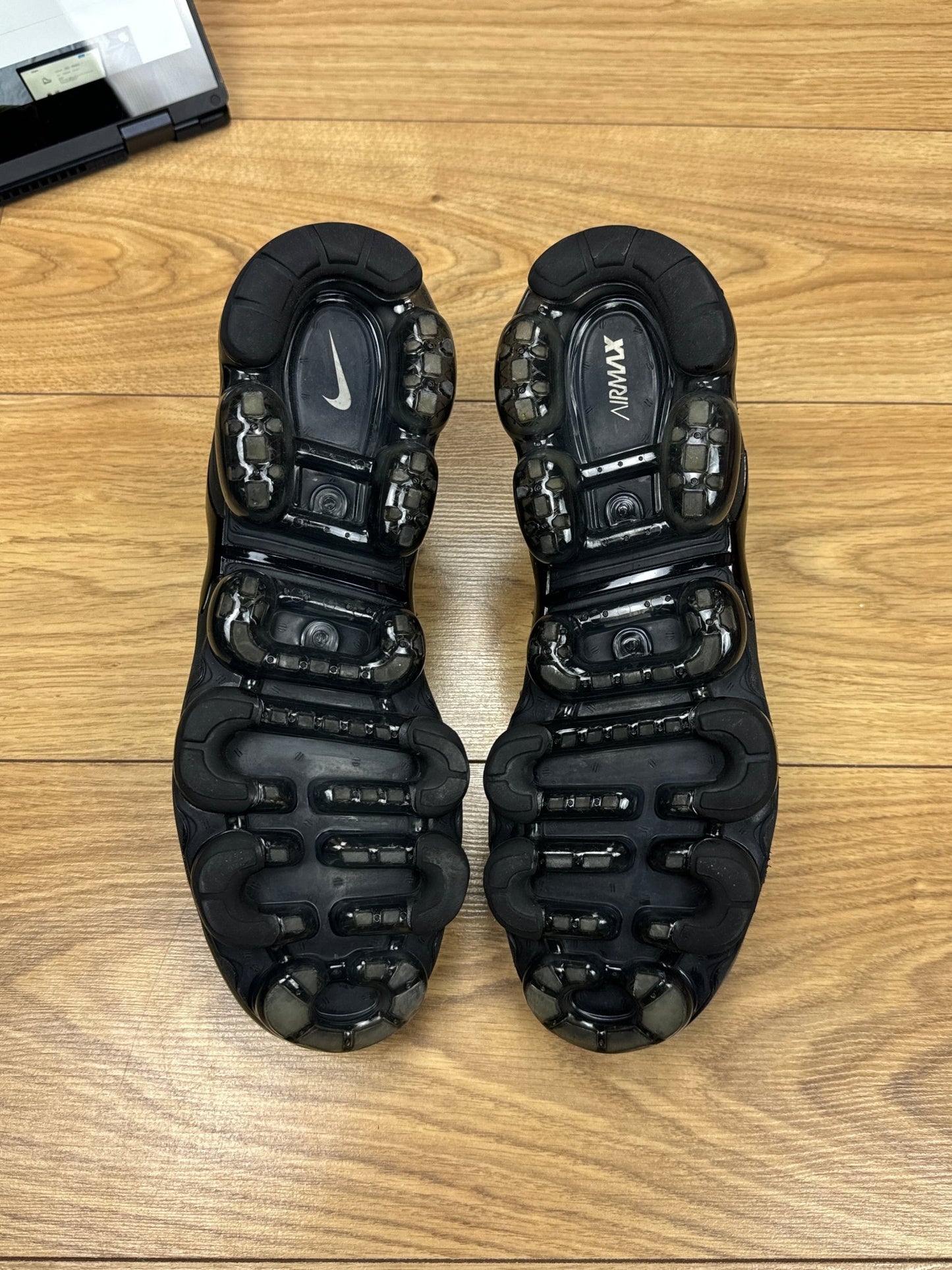 Nike Air Vapormax Plus (45.5)
