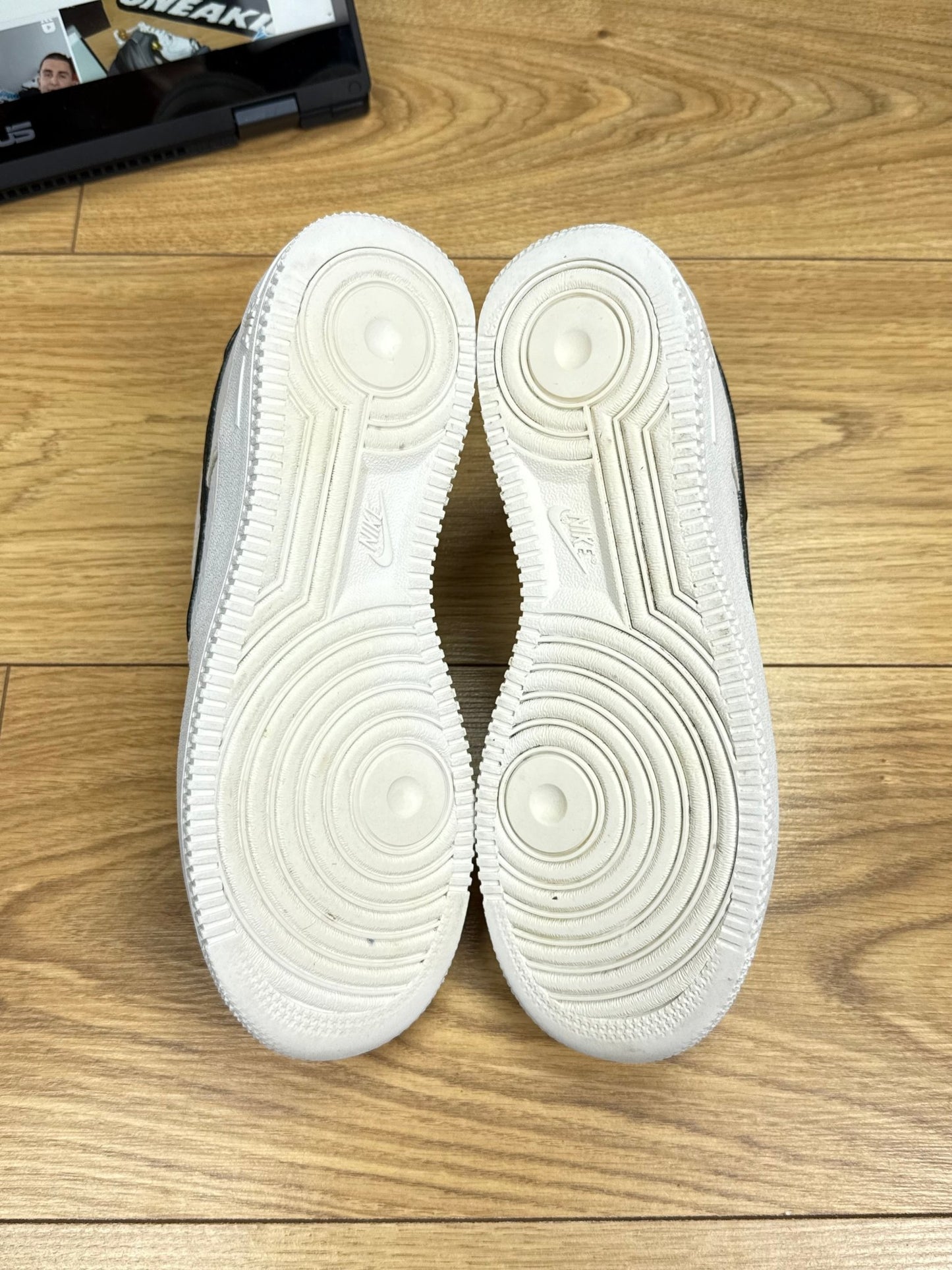 Nike Air Force 1 Low (38.5)