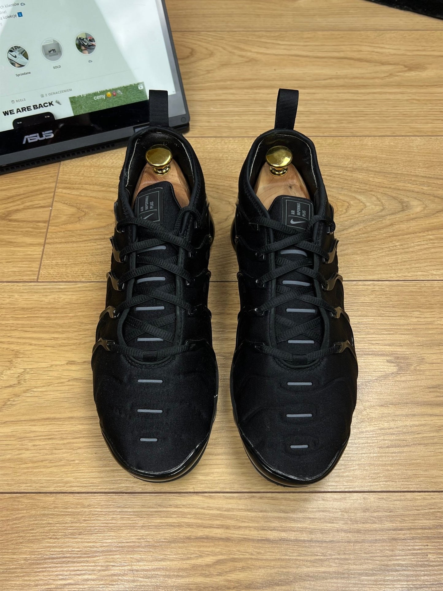 Nike Air Vapormax Plus (42.5)