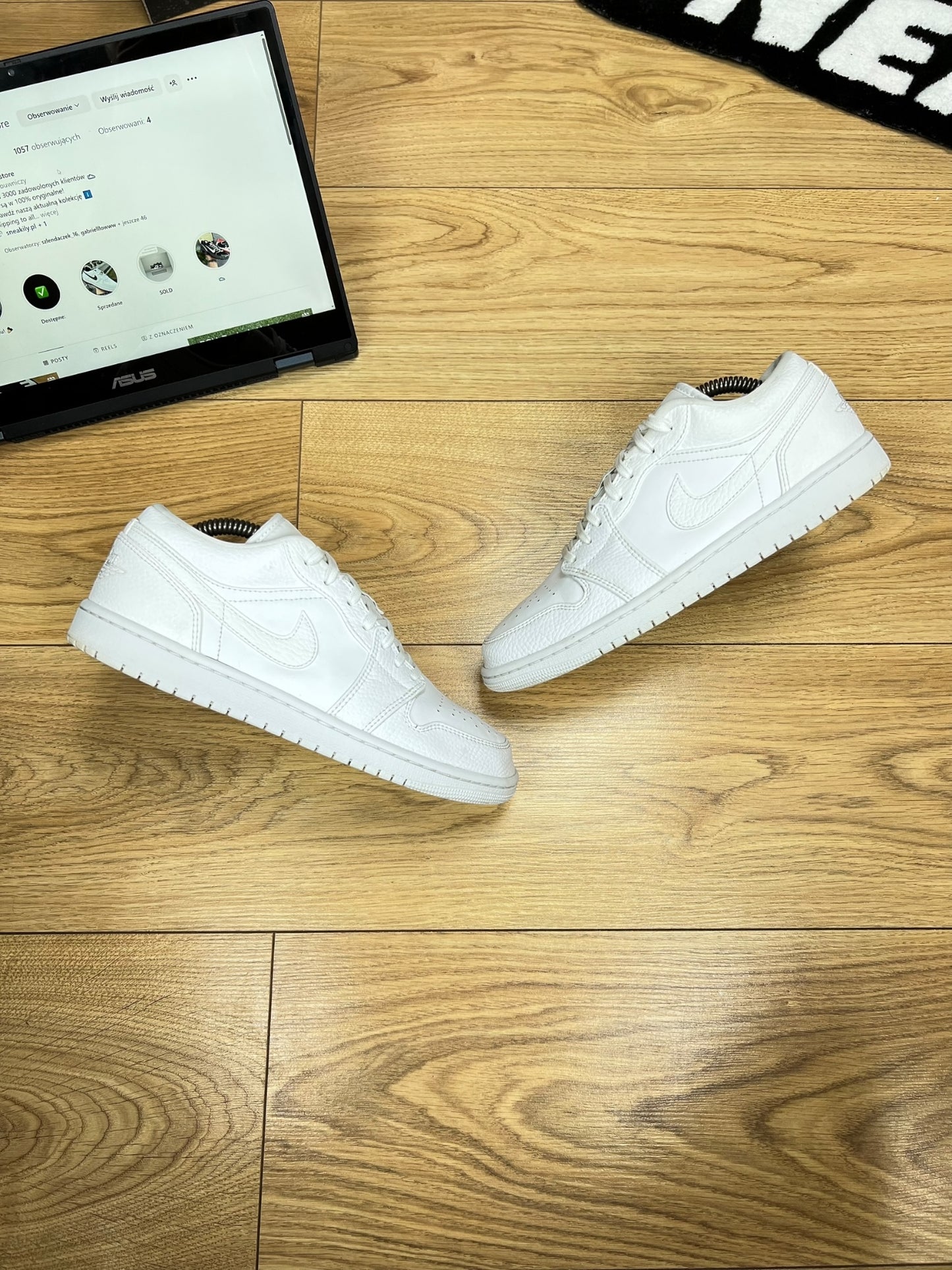 Nike Air Jordan 1 Low (42)