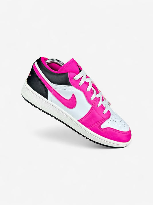 Nike Air Jordan 1 Low (38.5)