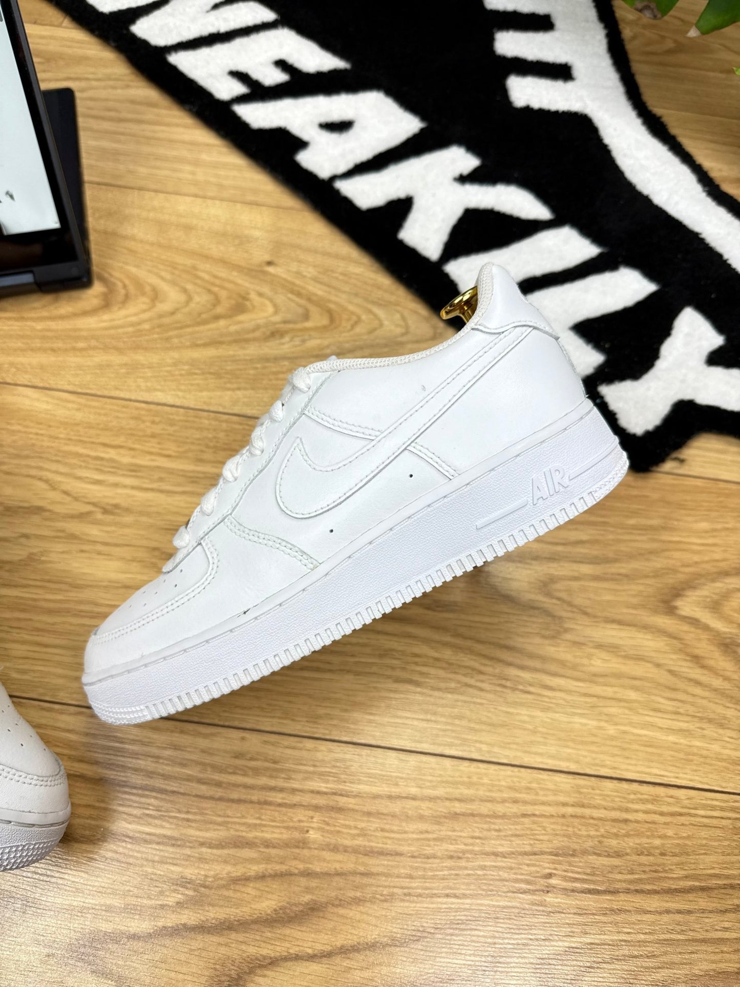 Nike Air Force 1 Low (40)
