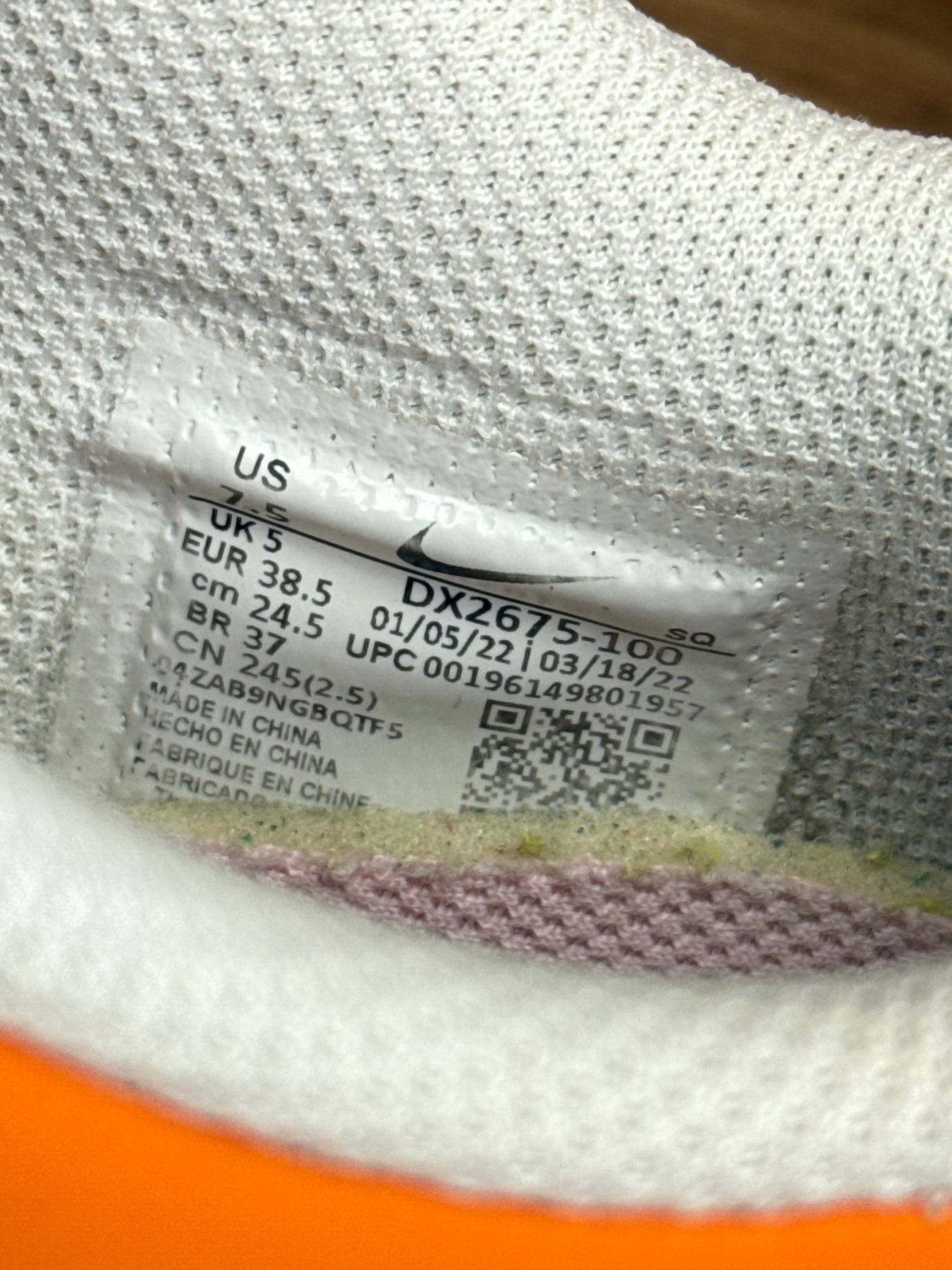 Nike Air Force 1 Low (38.5)