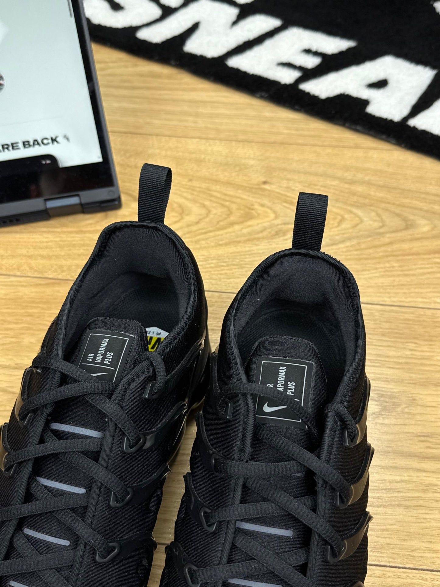 Nike Air Vapormax Plus (45.5)