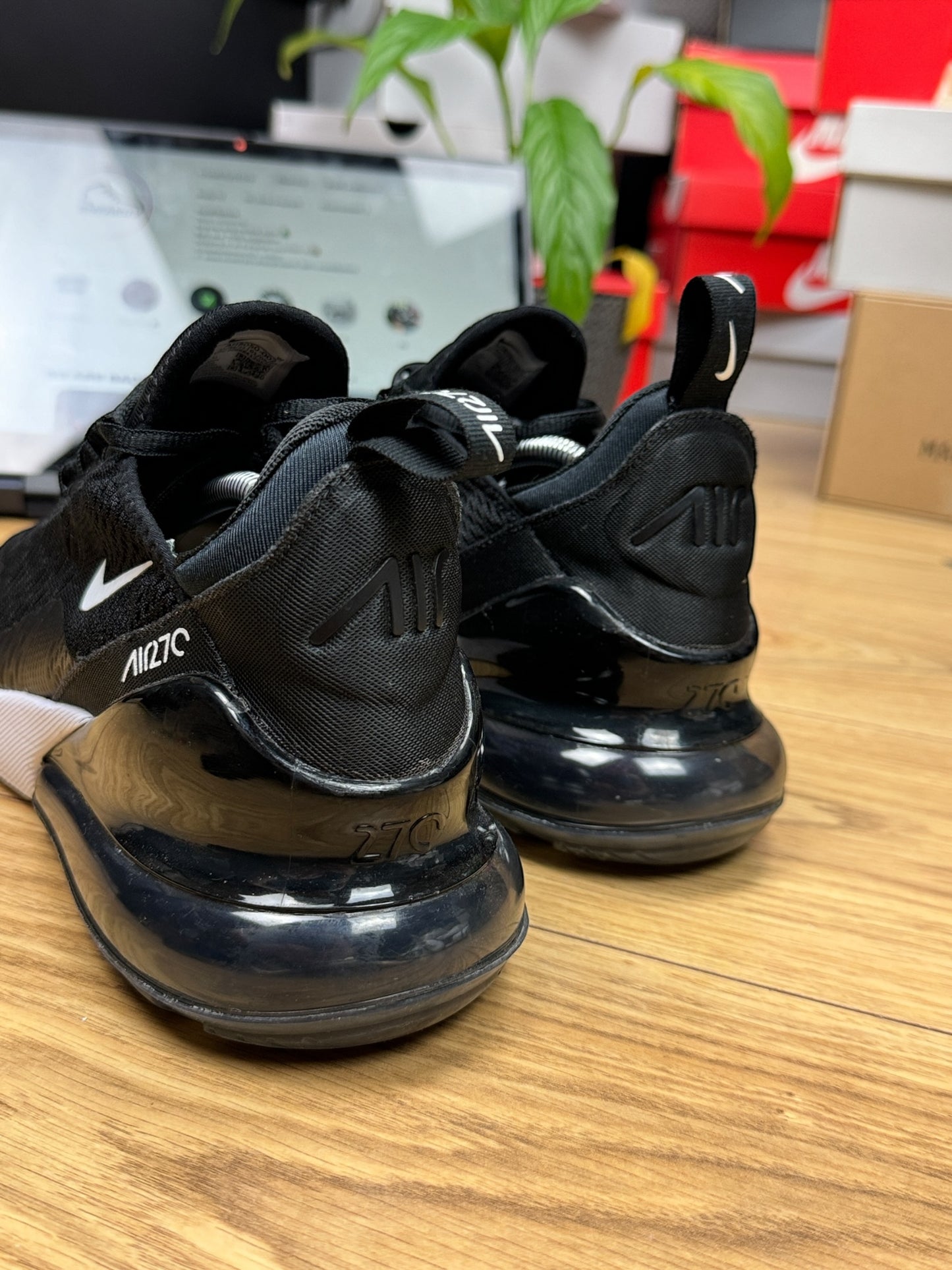 Nike Air Max 270 (43)