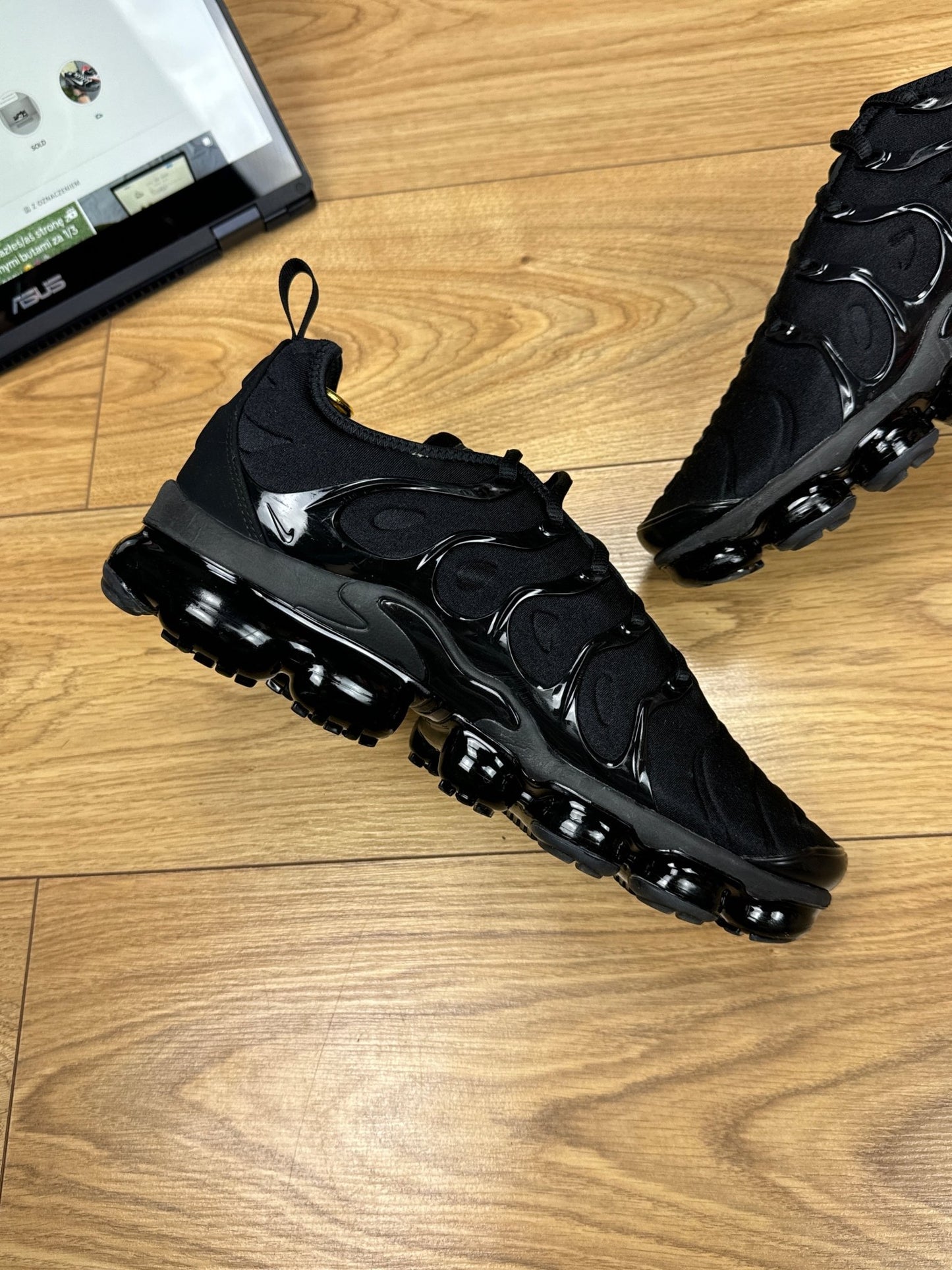Nike Air Vapormax Plus (44.5)