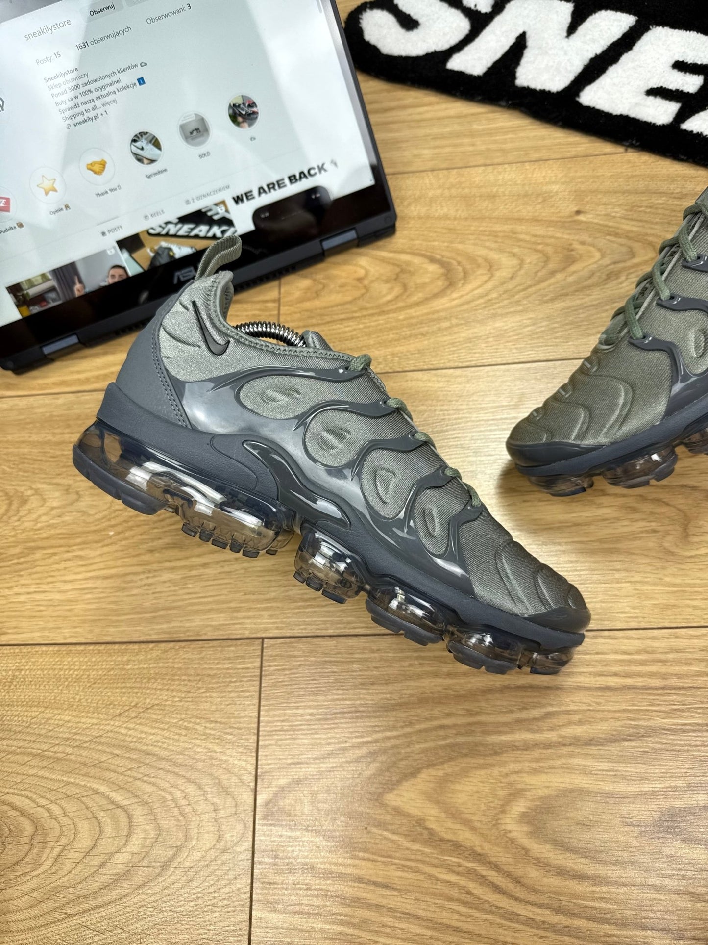 Nike Air Vapormax Plus (44)