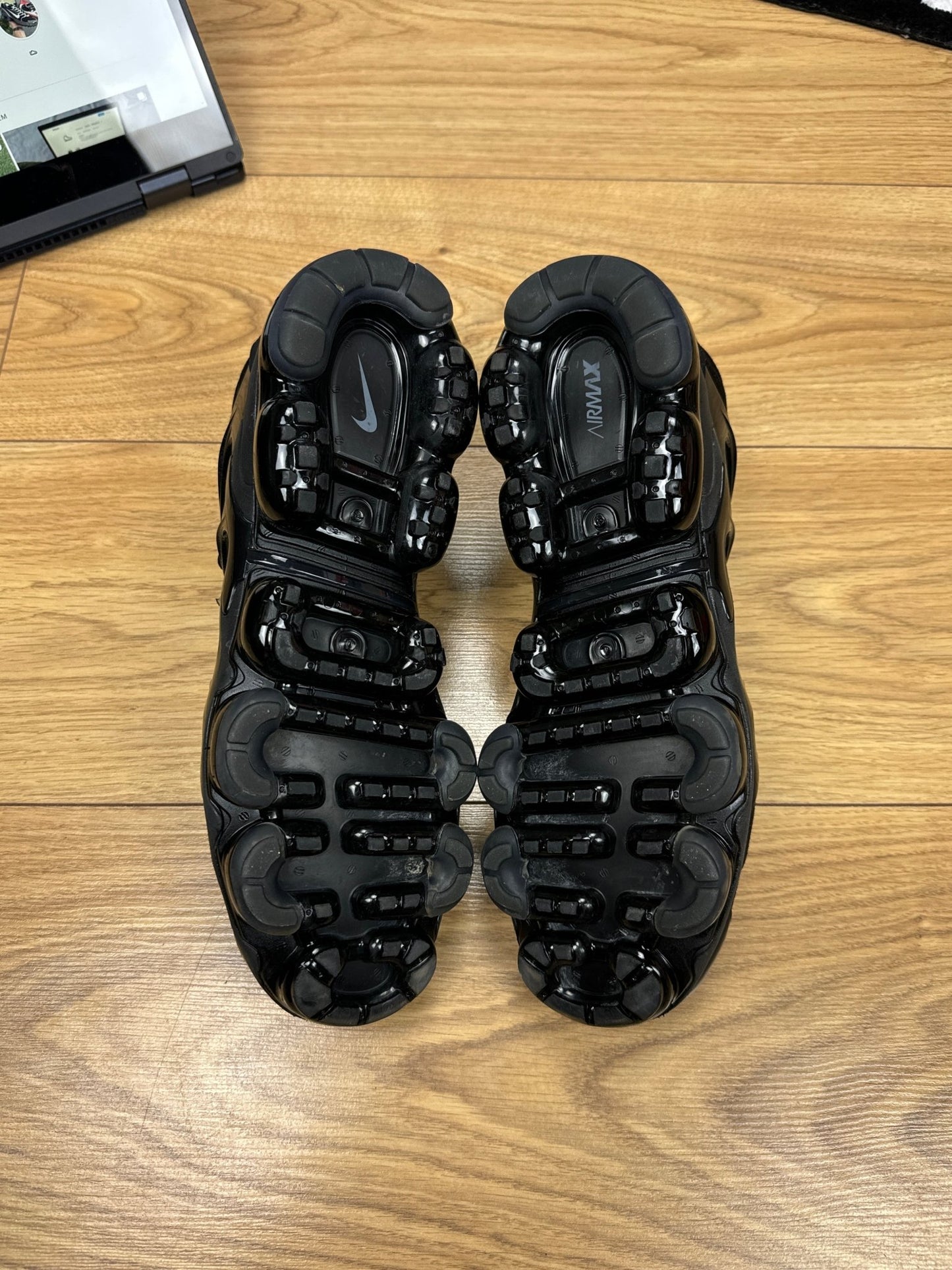 Nike Air Vapormax Plus (44.5)