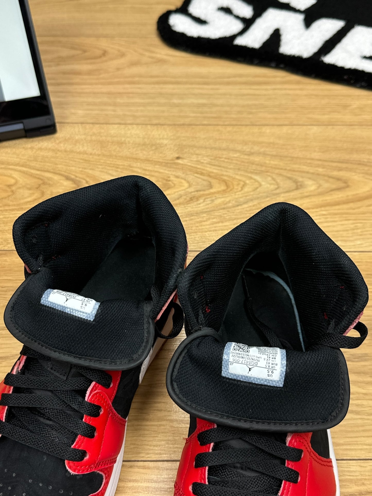 Nike Air Jordan 1 Mid (43)