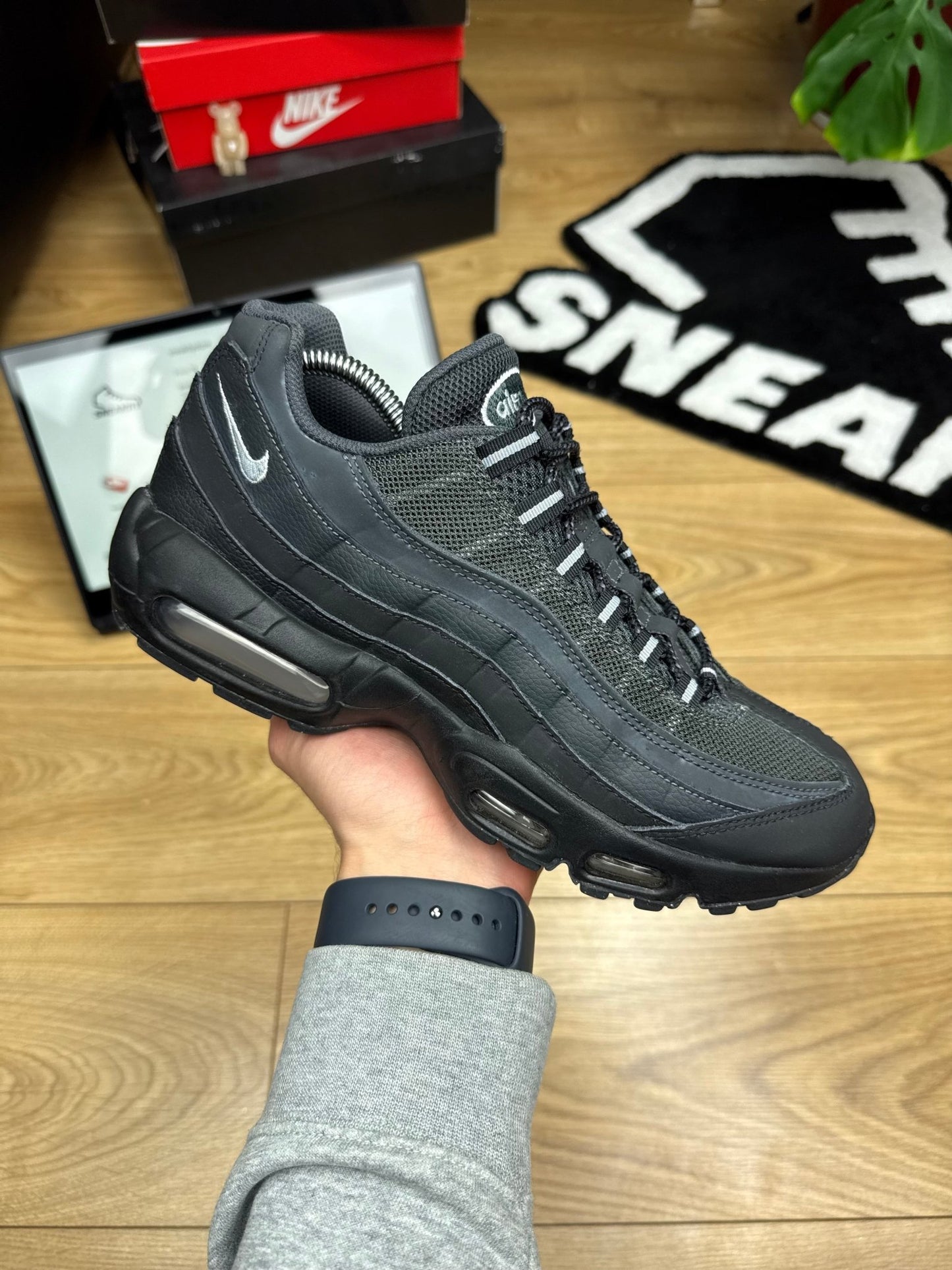 Nike Air Max 95 (42.5)