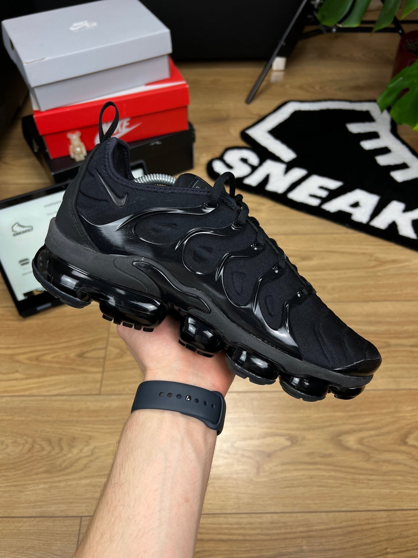 Nike Air Vapormax Plus (44)