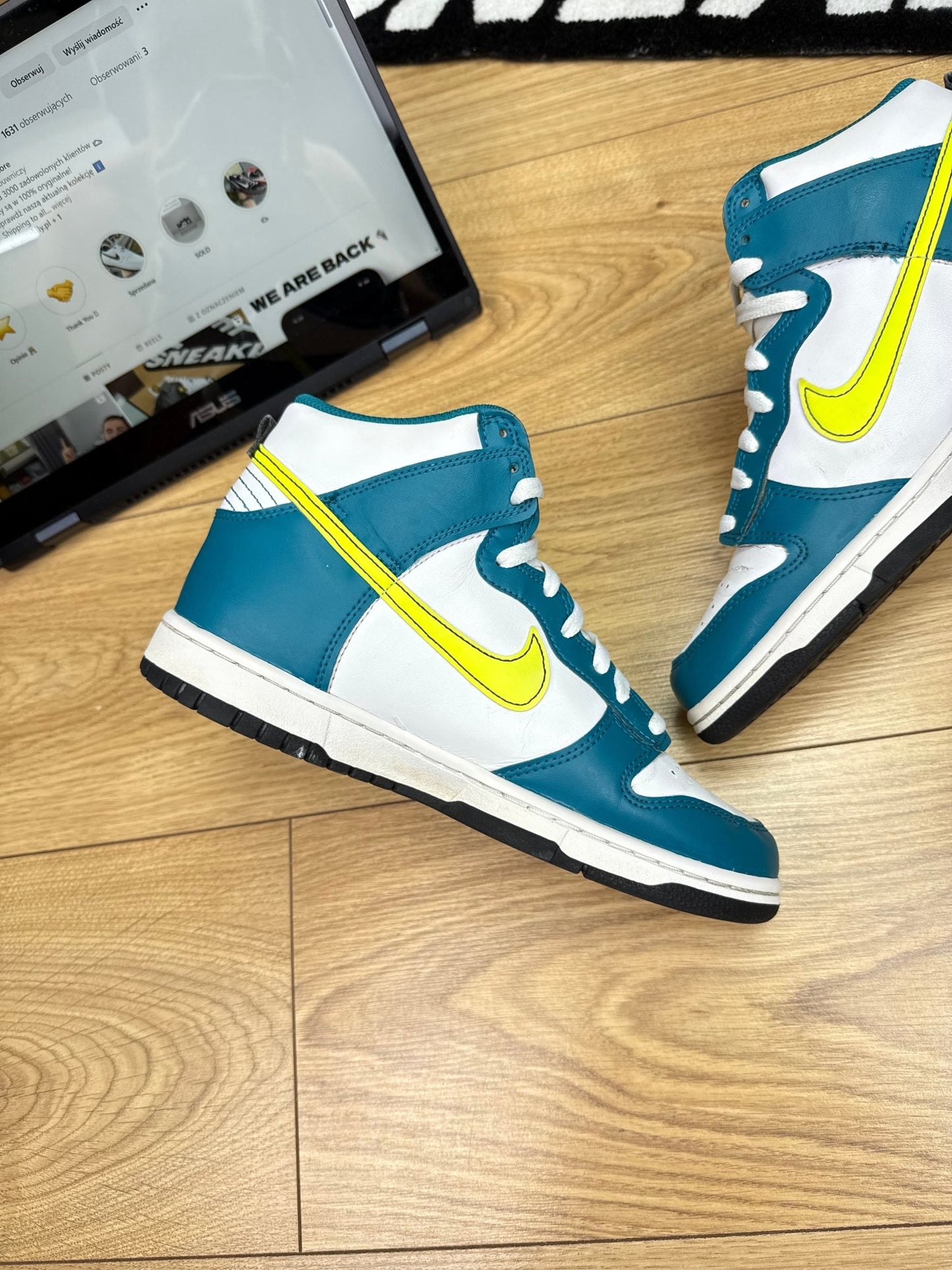 Nike Dunk High (40)