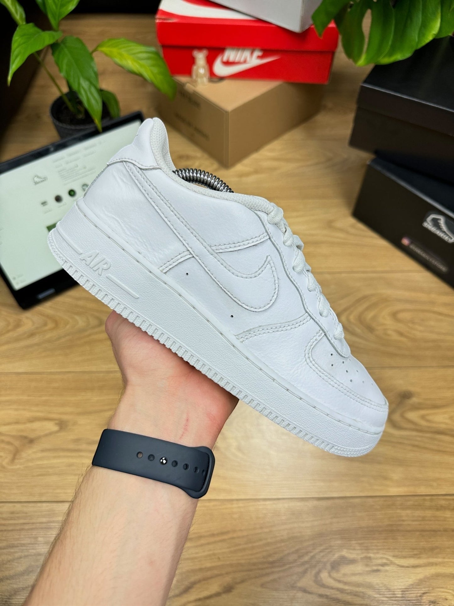 Nike Air Force 1 Low (38.5)