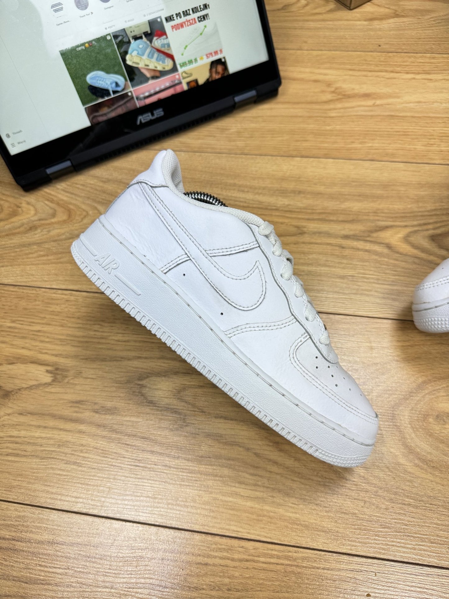 Nike Air Force 1 Low (38.5)