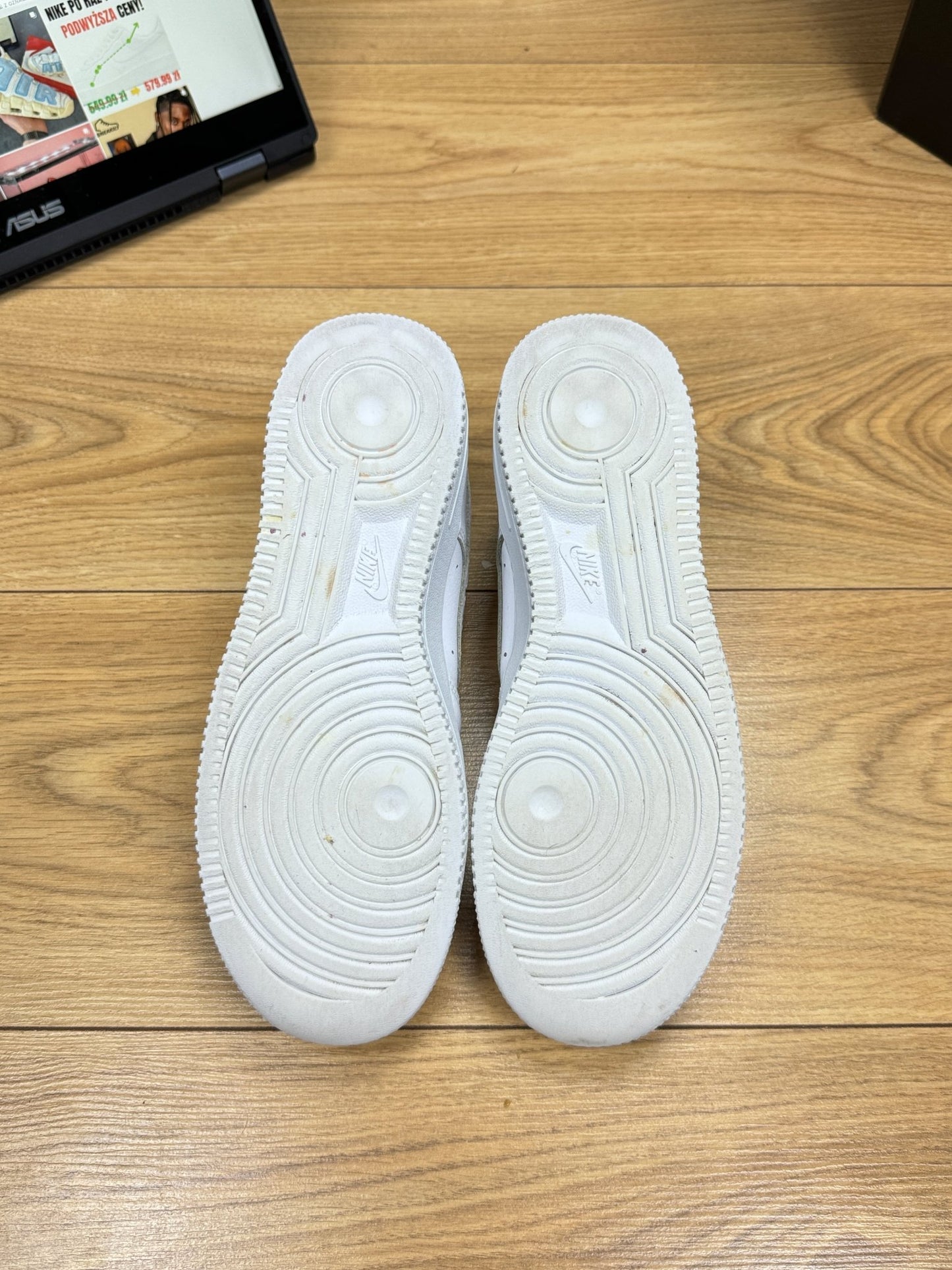 Nike Air Force 1 Low (38.5)