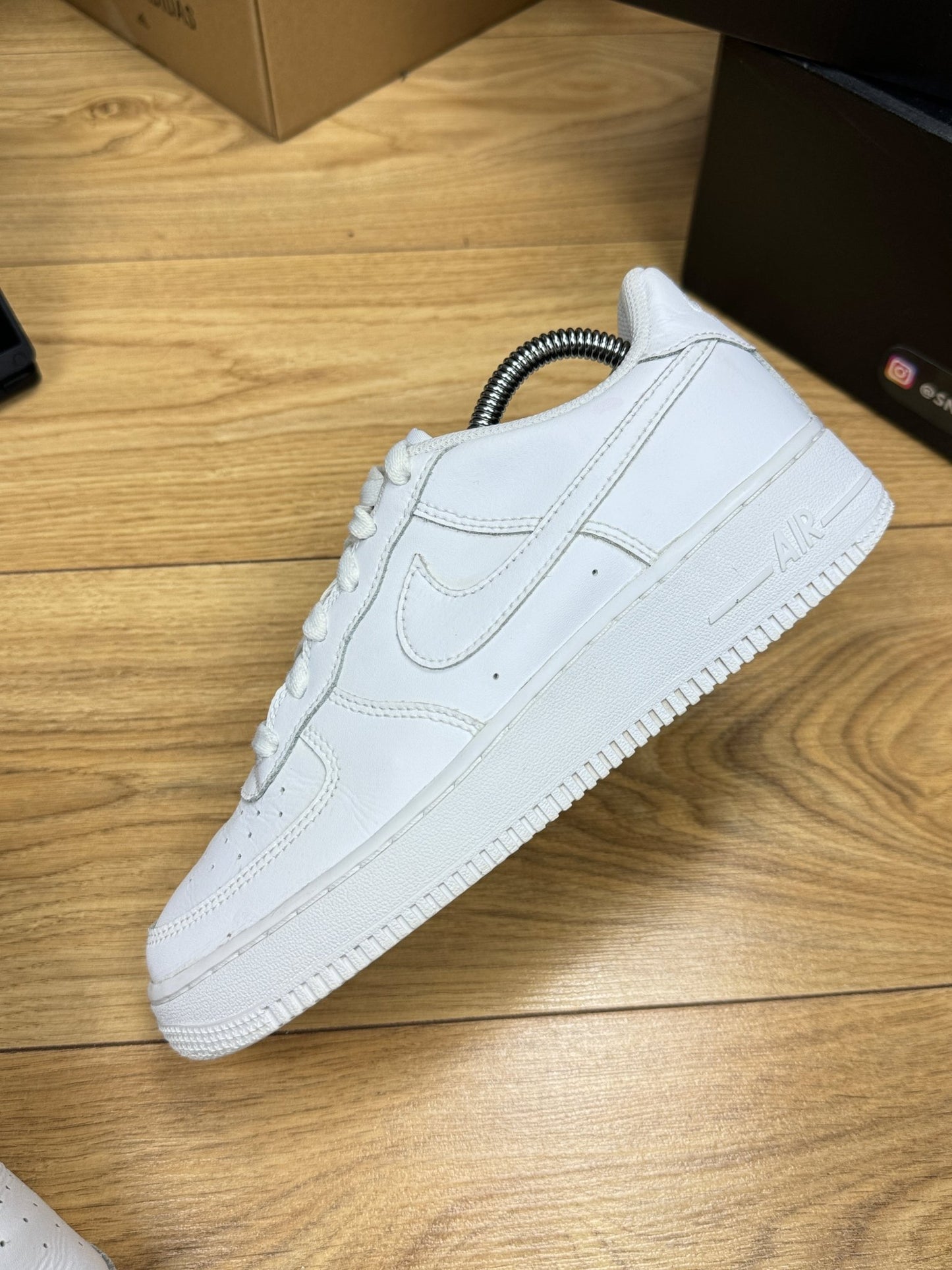 Nike Air Force 1 Low (38.5)