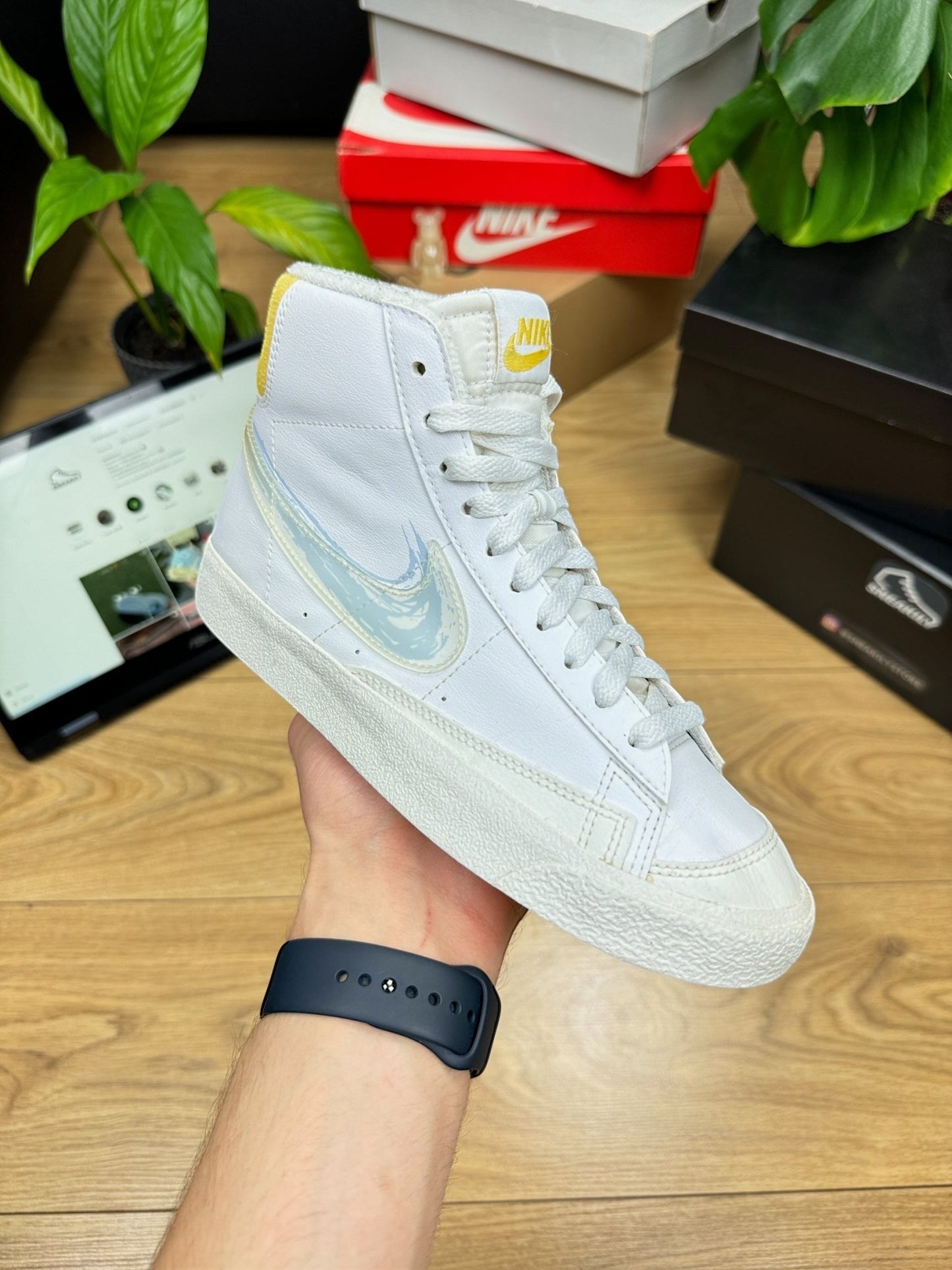 Nike Blazer Mid 77 (37.5)