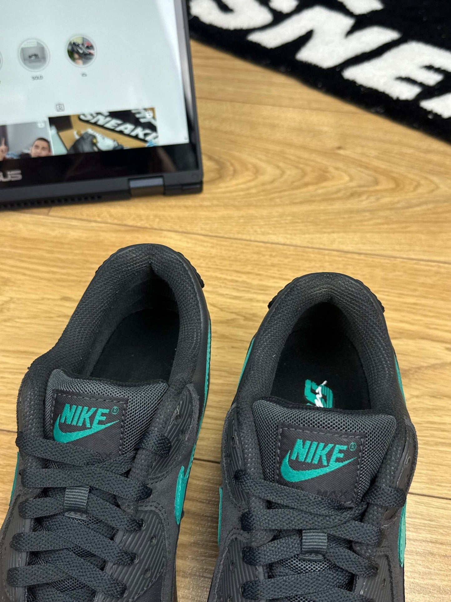 Nike Air Max 90 (41)