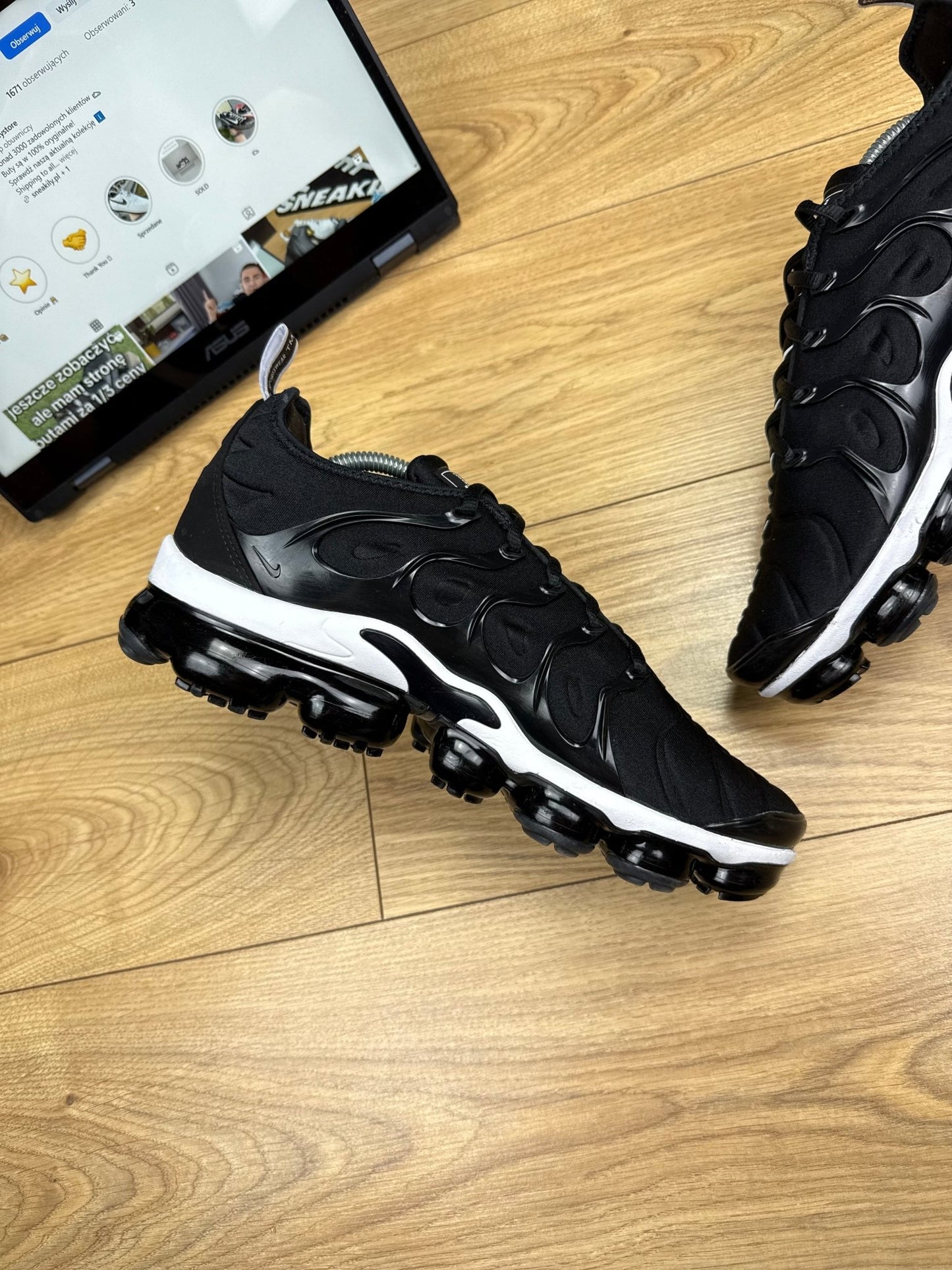 Nike Air Vapormax Plus (44)