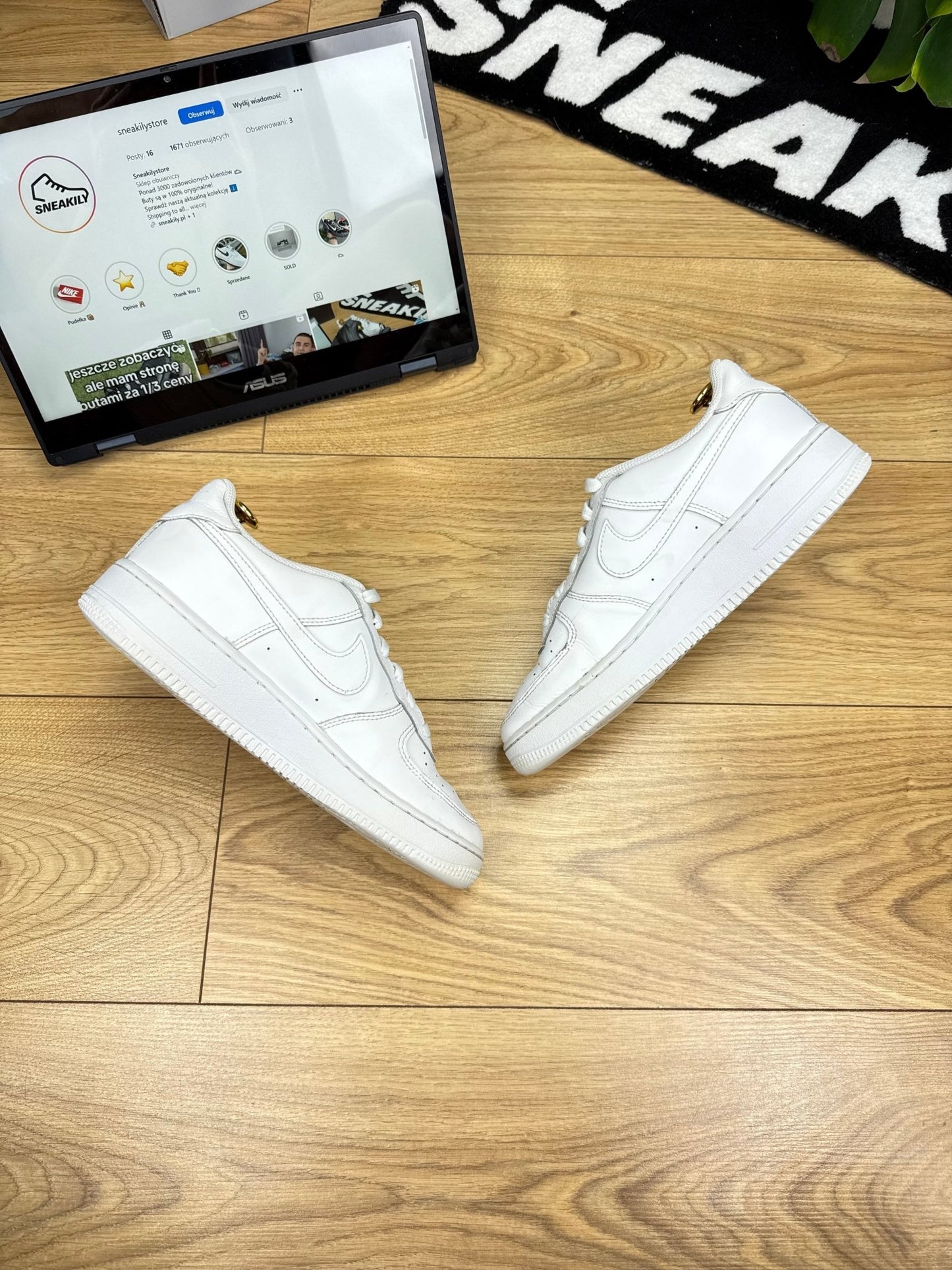 Nike Air Force 1 Low (40)