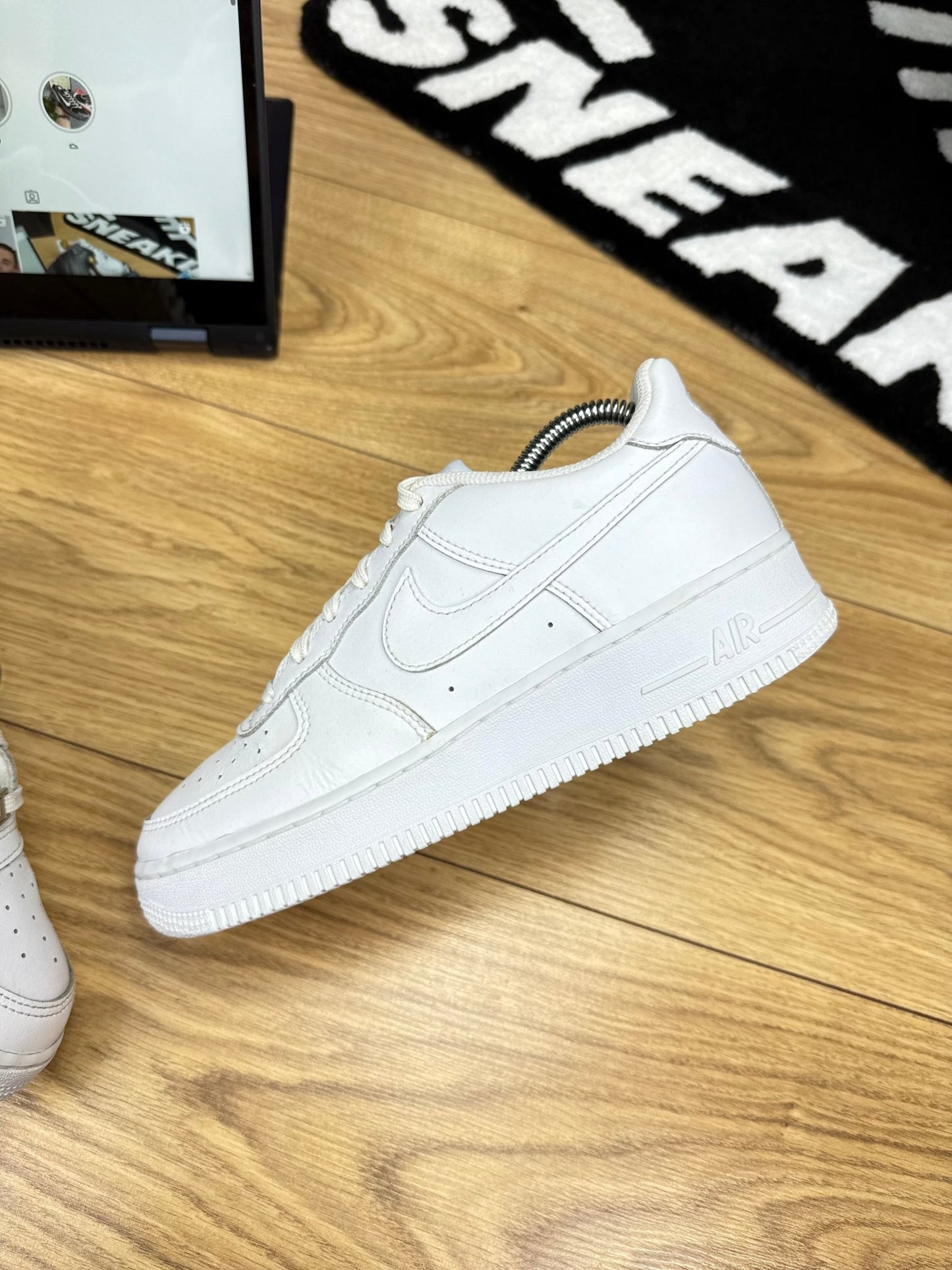 Nike Air Force 1 Low (38.5)