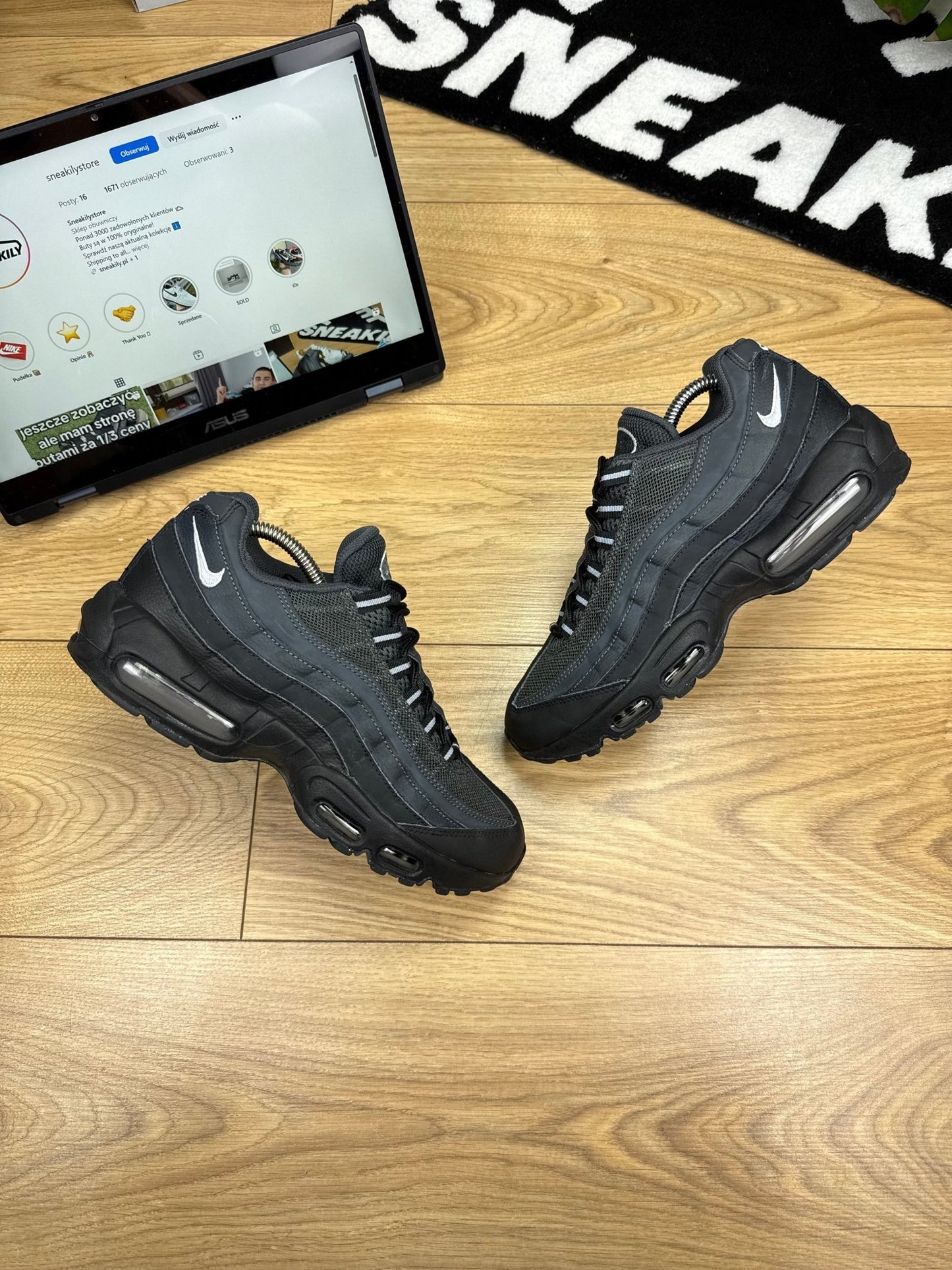 Nike Air Max 95 (41)