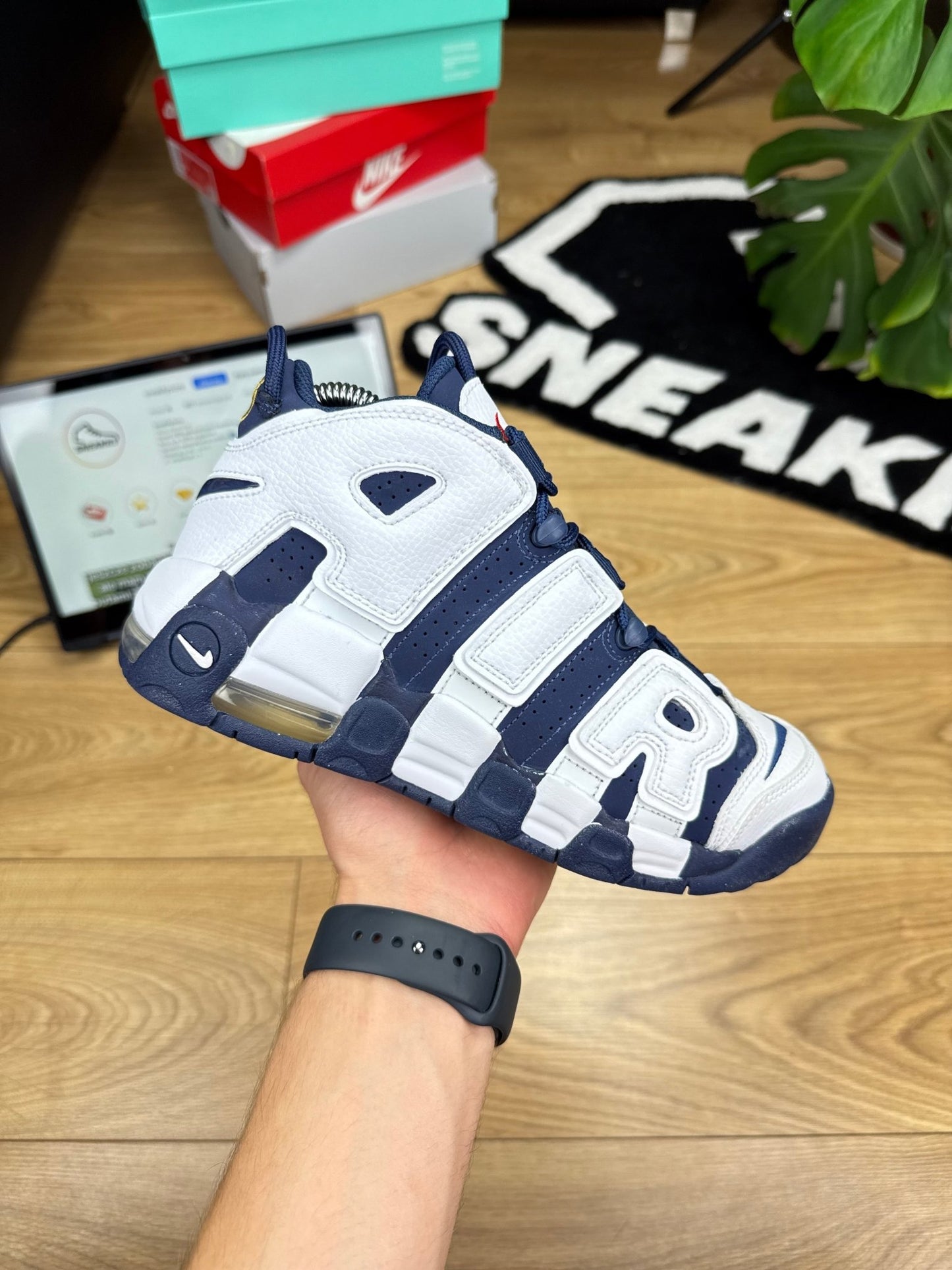 Nike Air More Uptempo 96 (38.5)