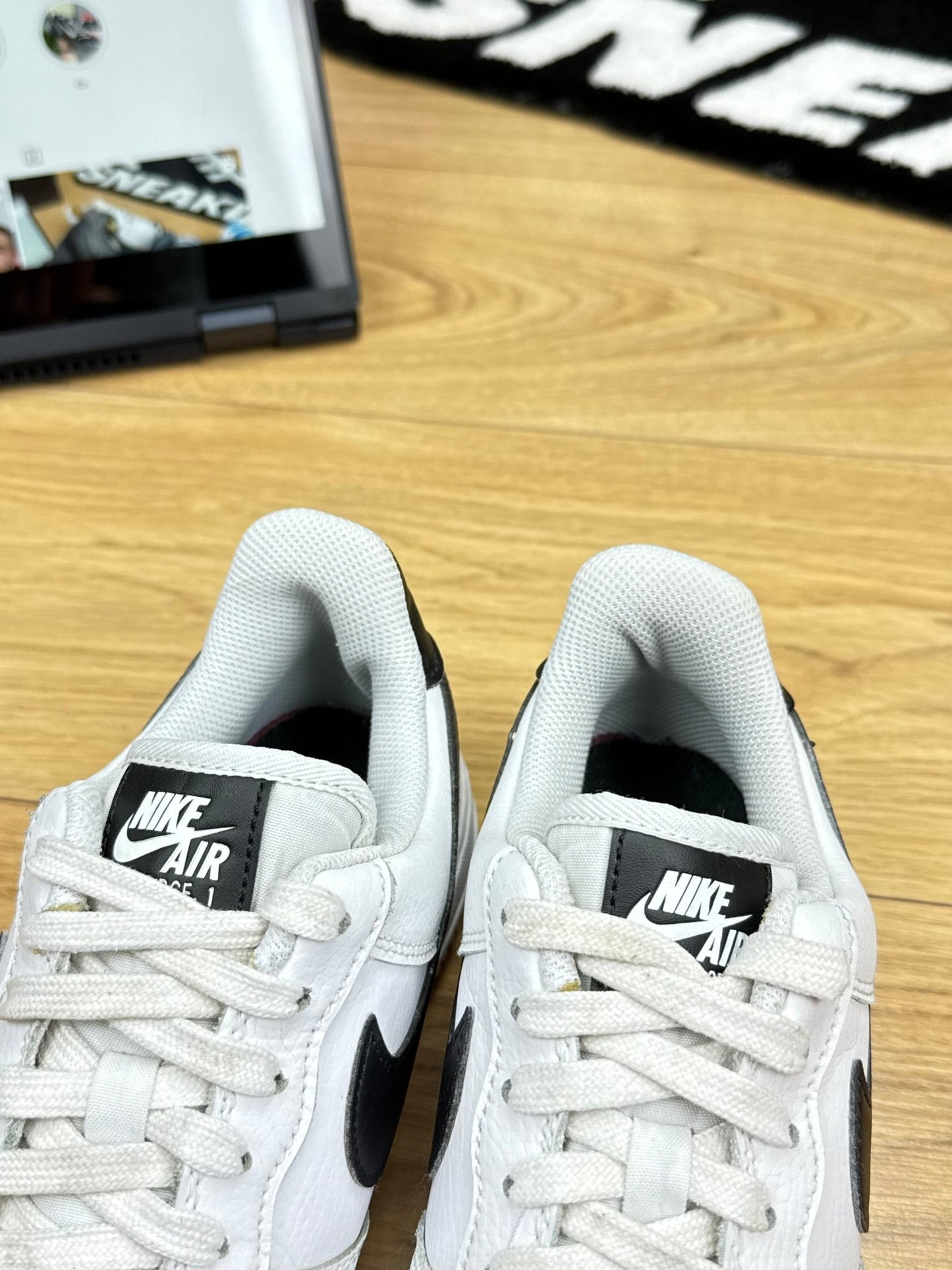 Nike Air Force 1 Low (40)