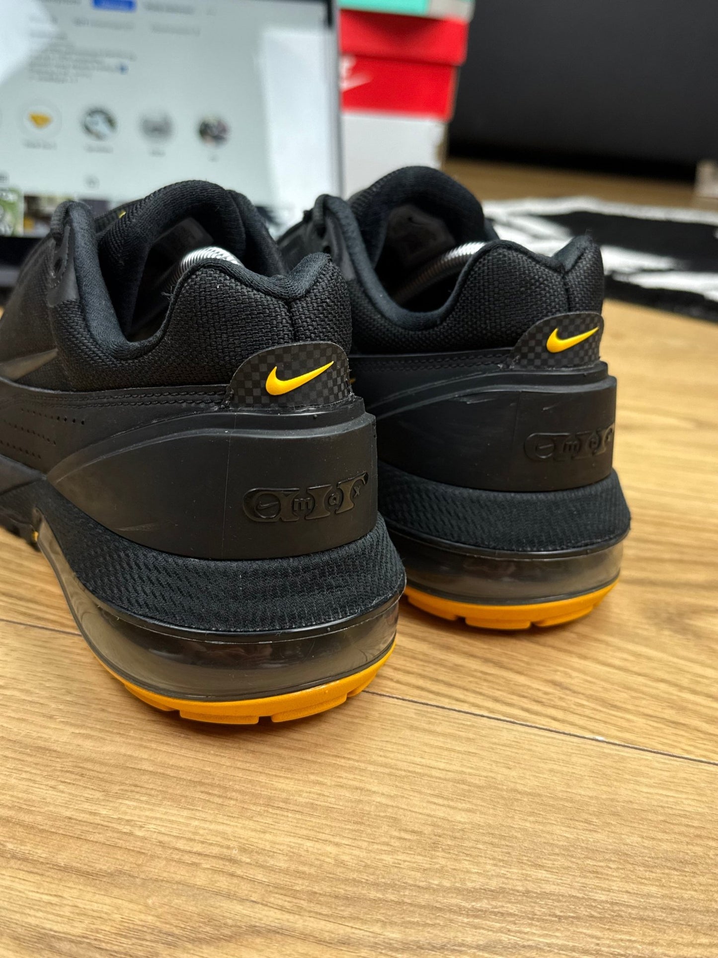 Nike Air Max Pulse (41)