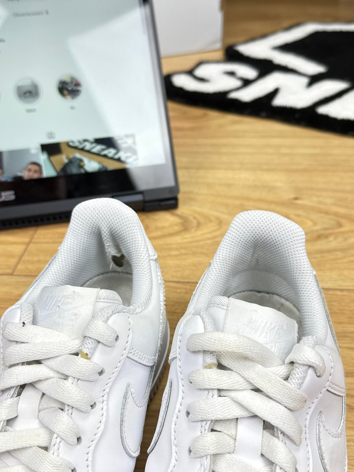 Nike Air Force 1 Low (38.5)