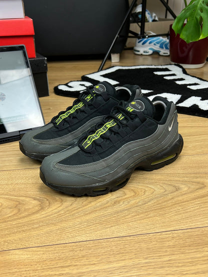 Nike Air Max 95 (44)