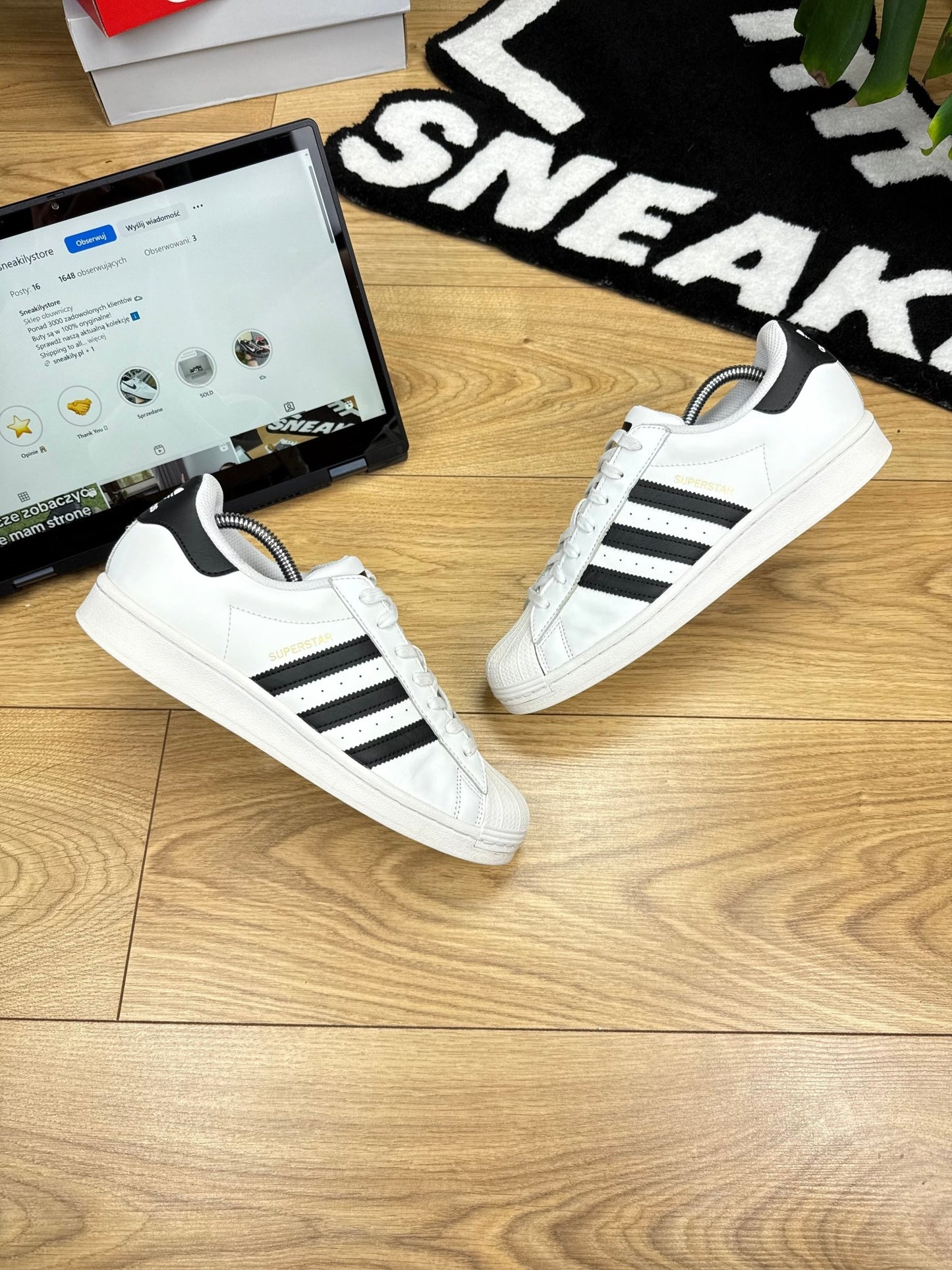 Adidas Superstar (42)
