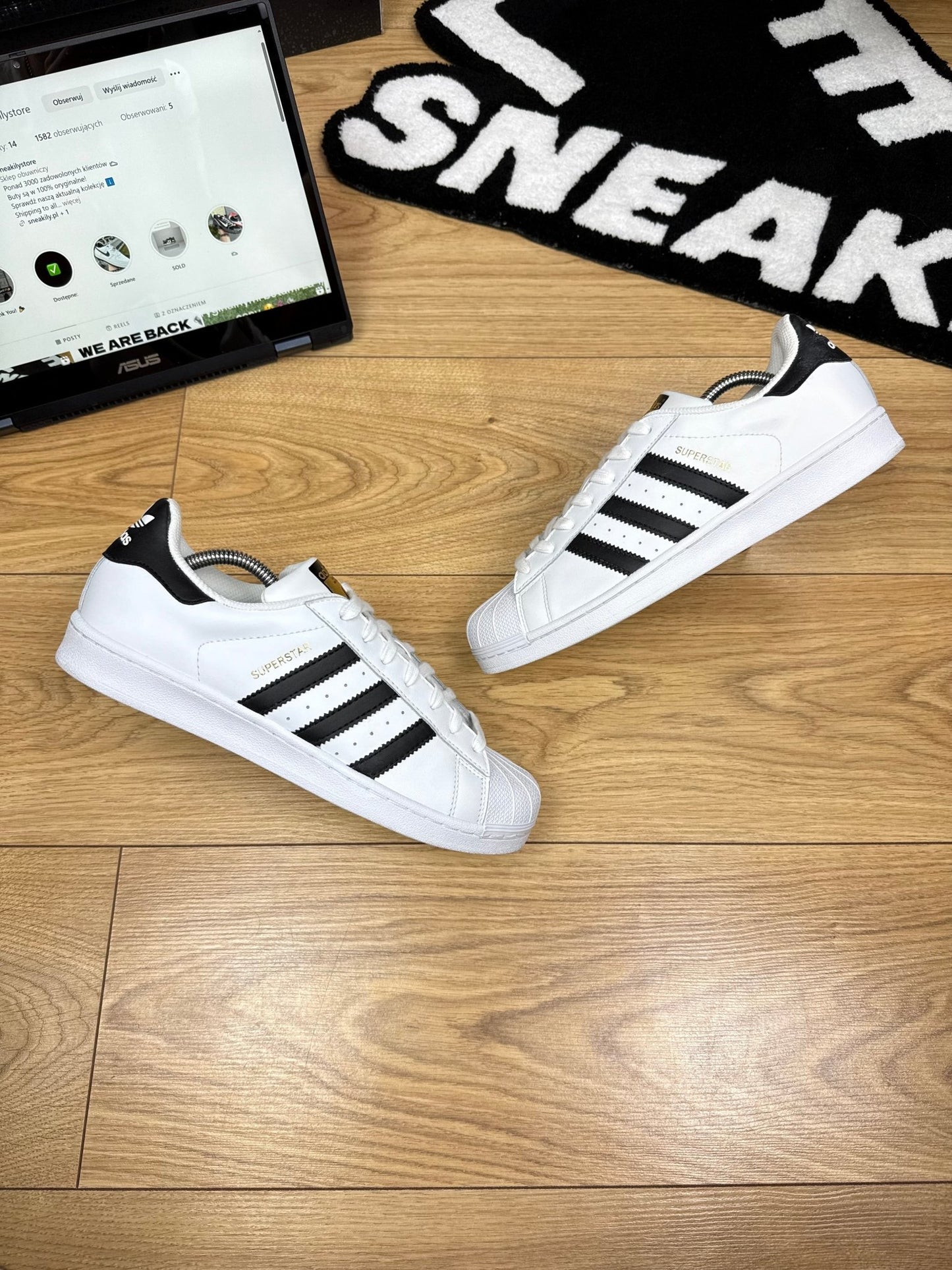 Adidas Superstar (44 2/3)