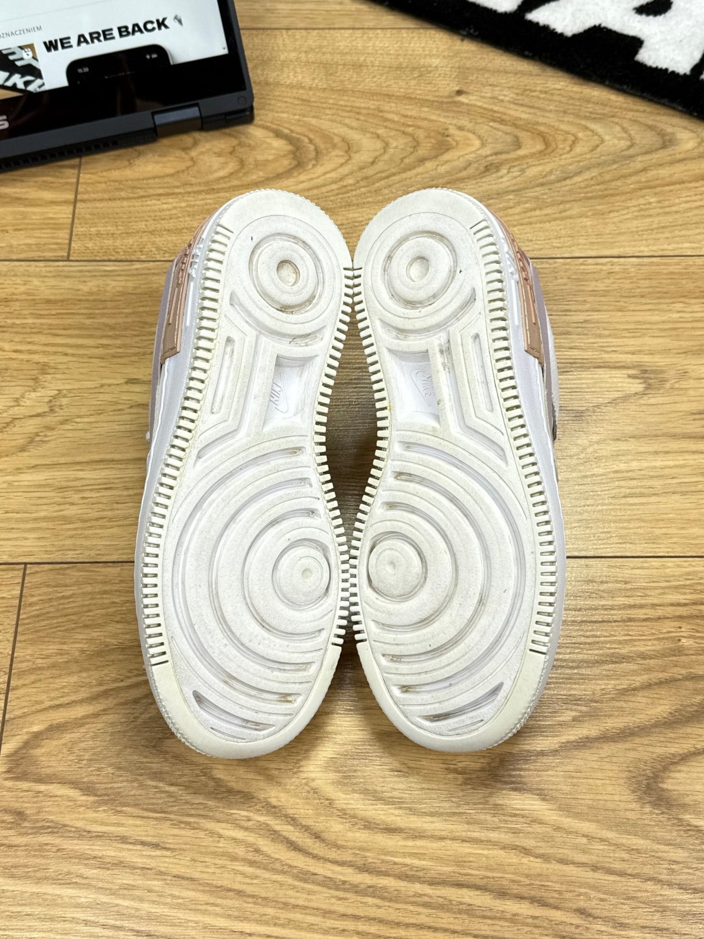 Nike Air Force 1 Low Shadow (37.5)