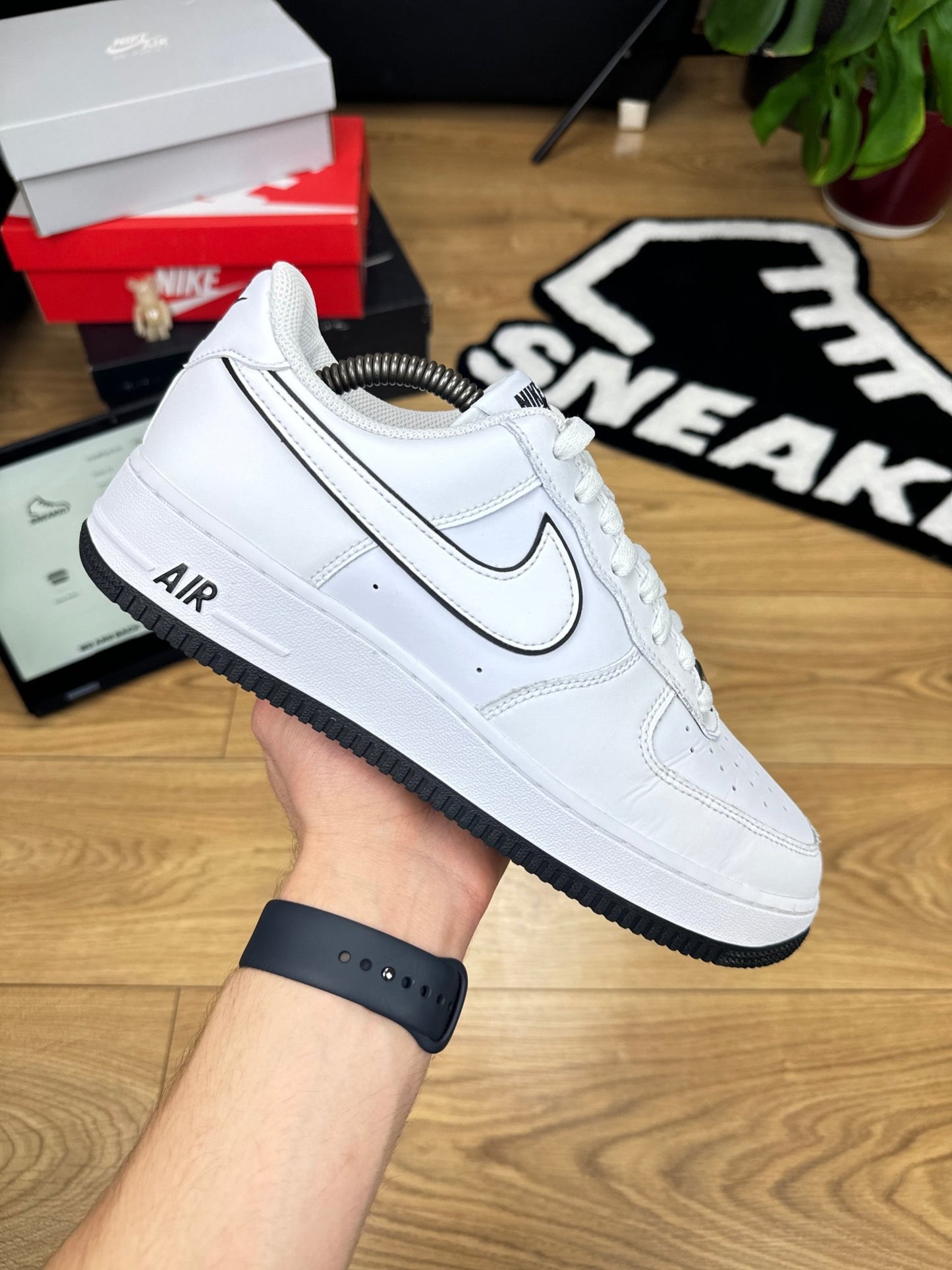 Nike Air Force 1 Low (42.5)